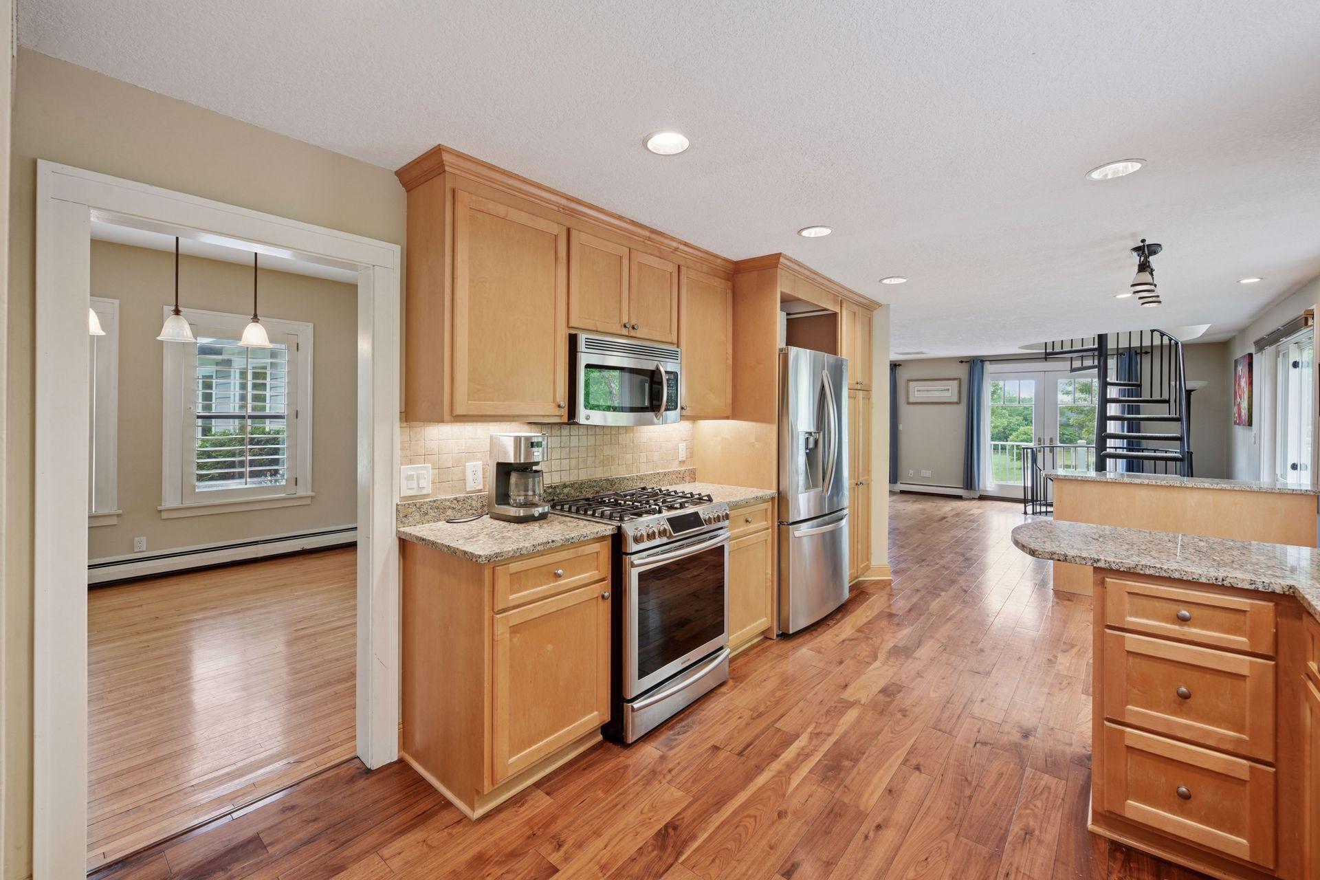 3685 Watertown Road