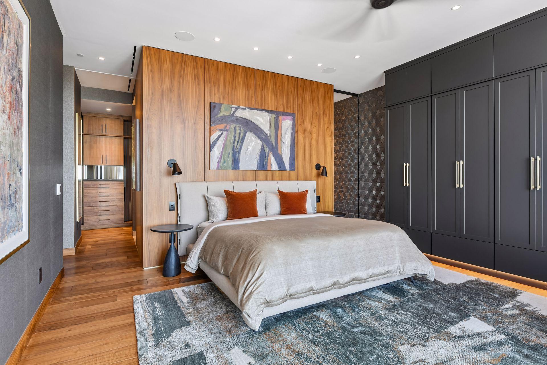 255 Hennepin Avenue Unit: 3303