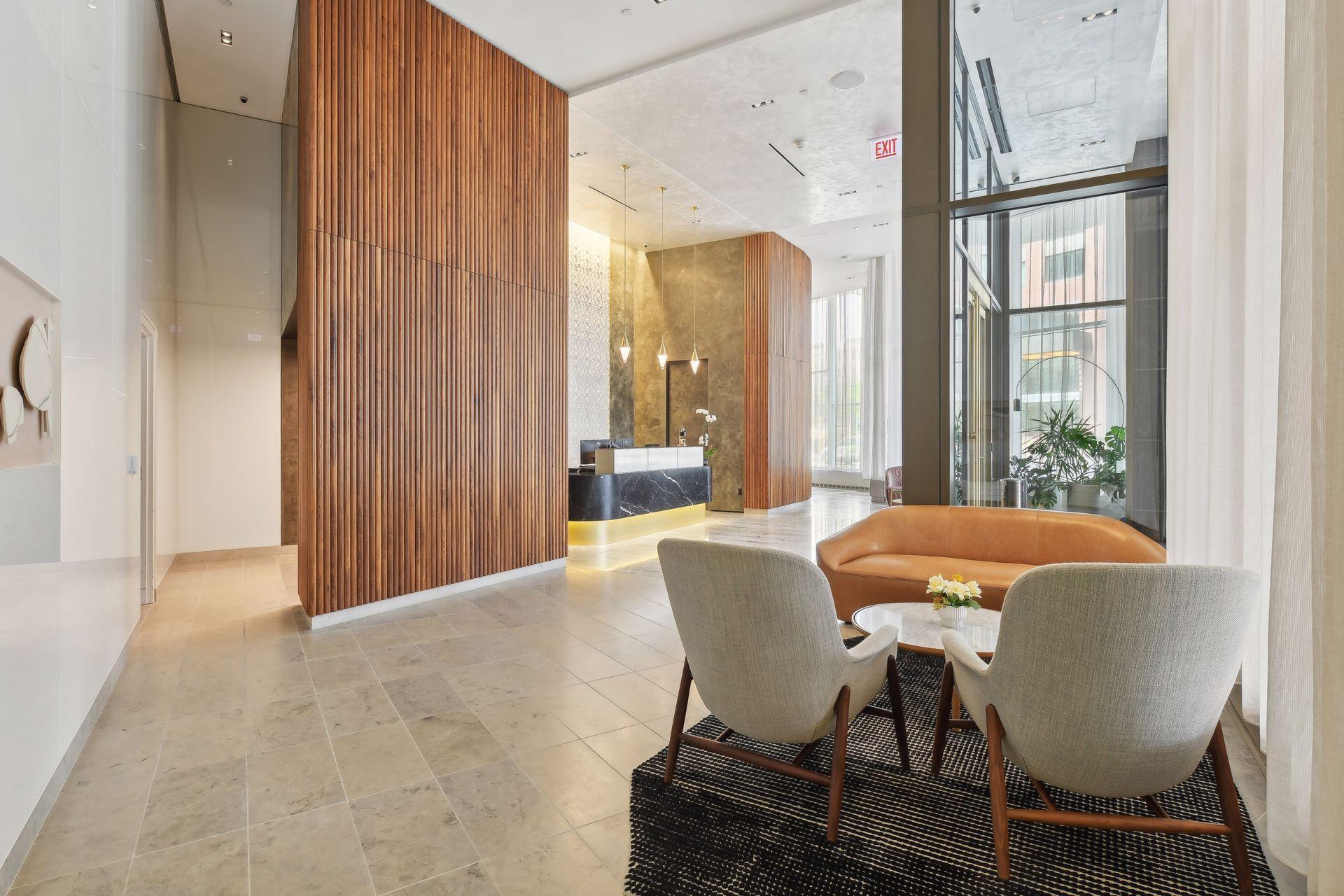 255 Hennepin Avenue Unit: 3303