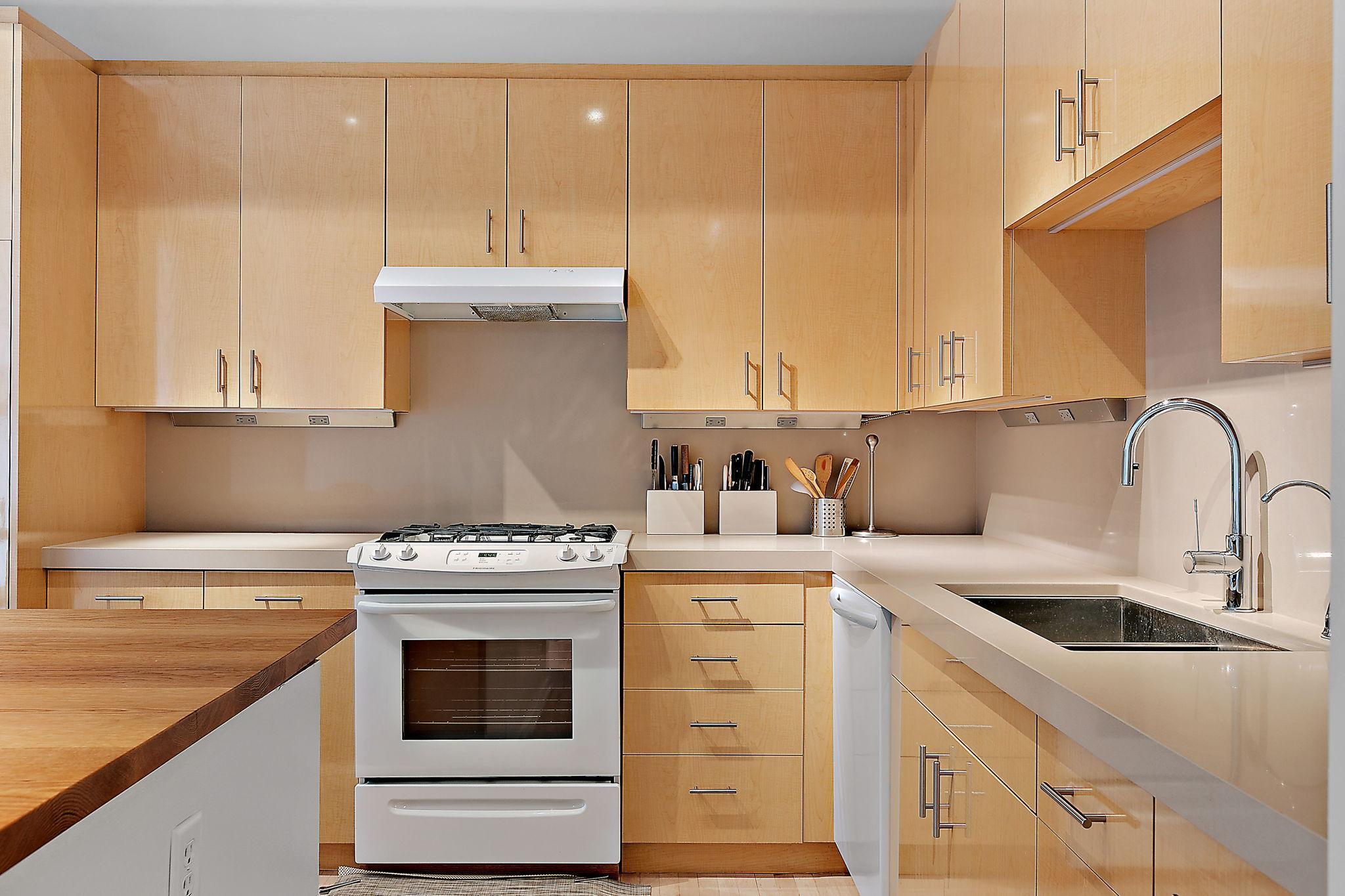 290 Market Street Unit: 314