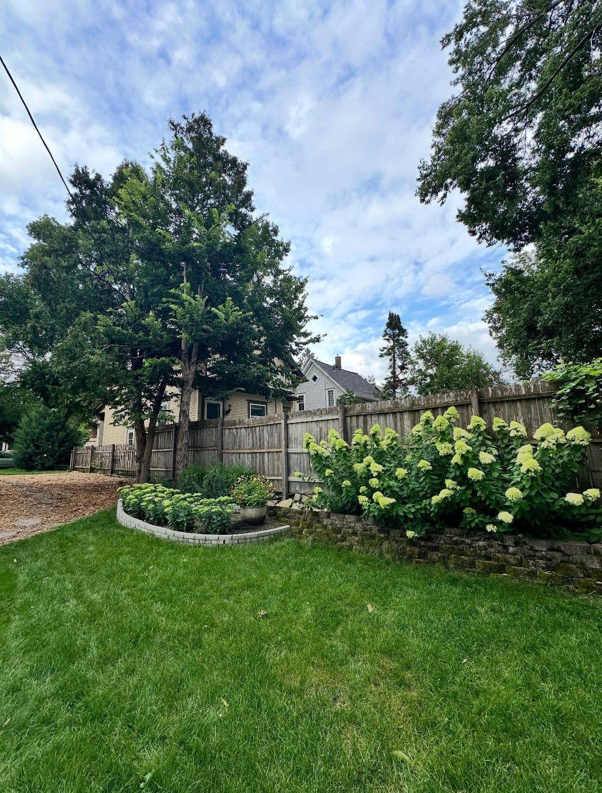 23 W 48th Street