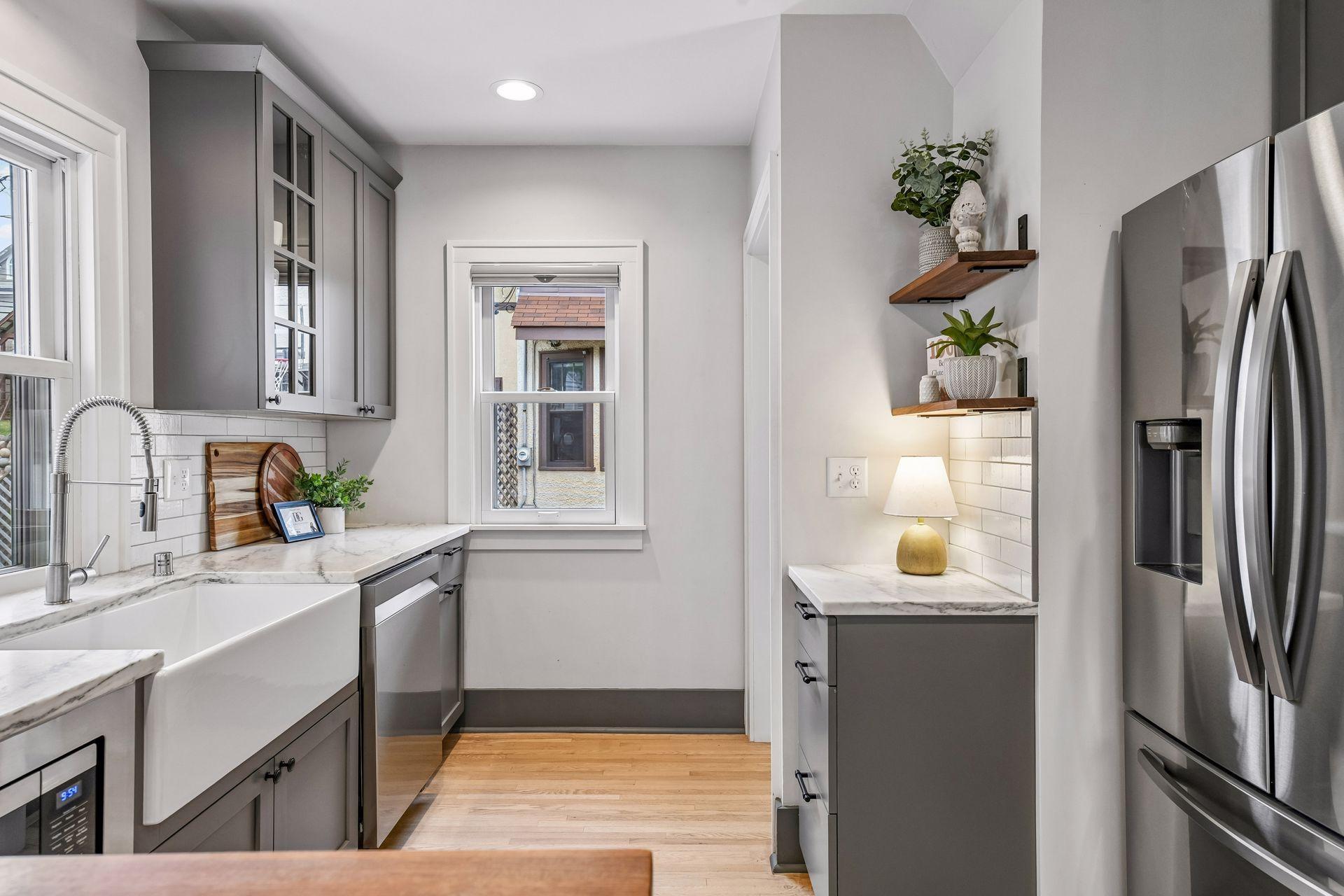 23 W 48th Street