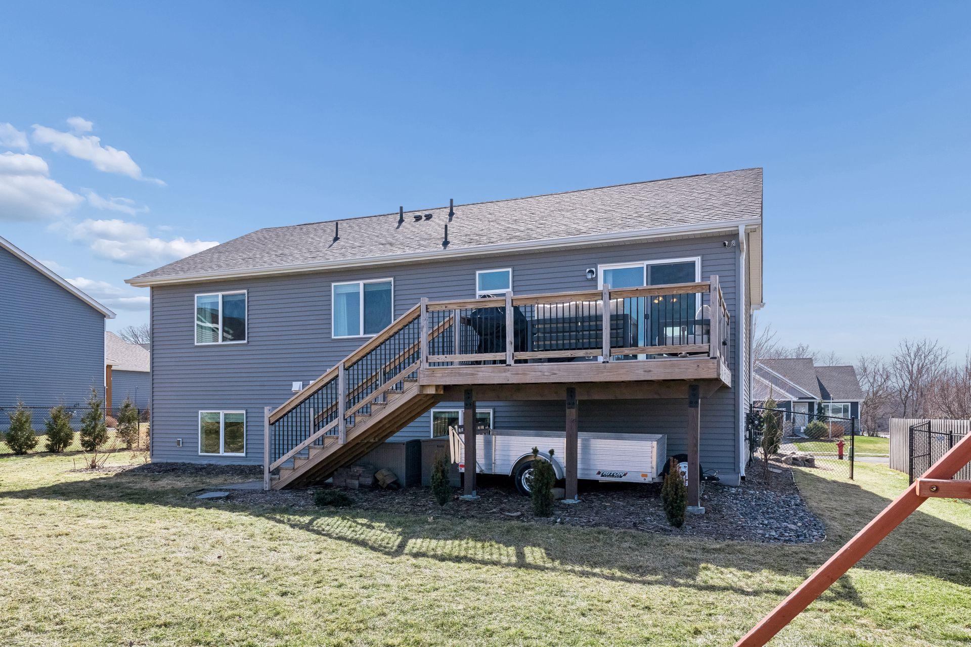 940 Lakewood Trail