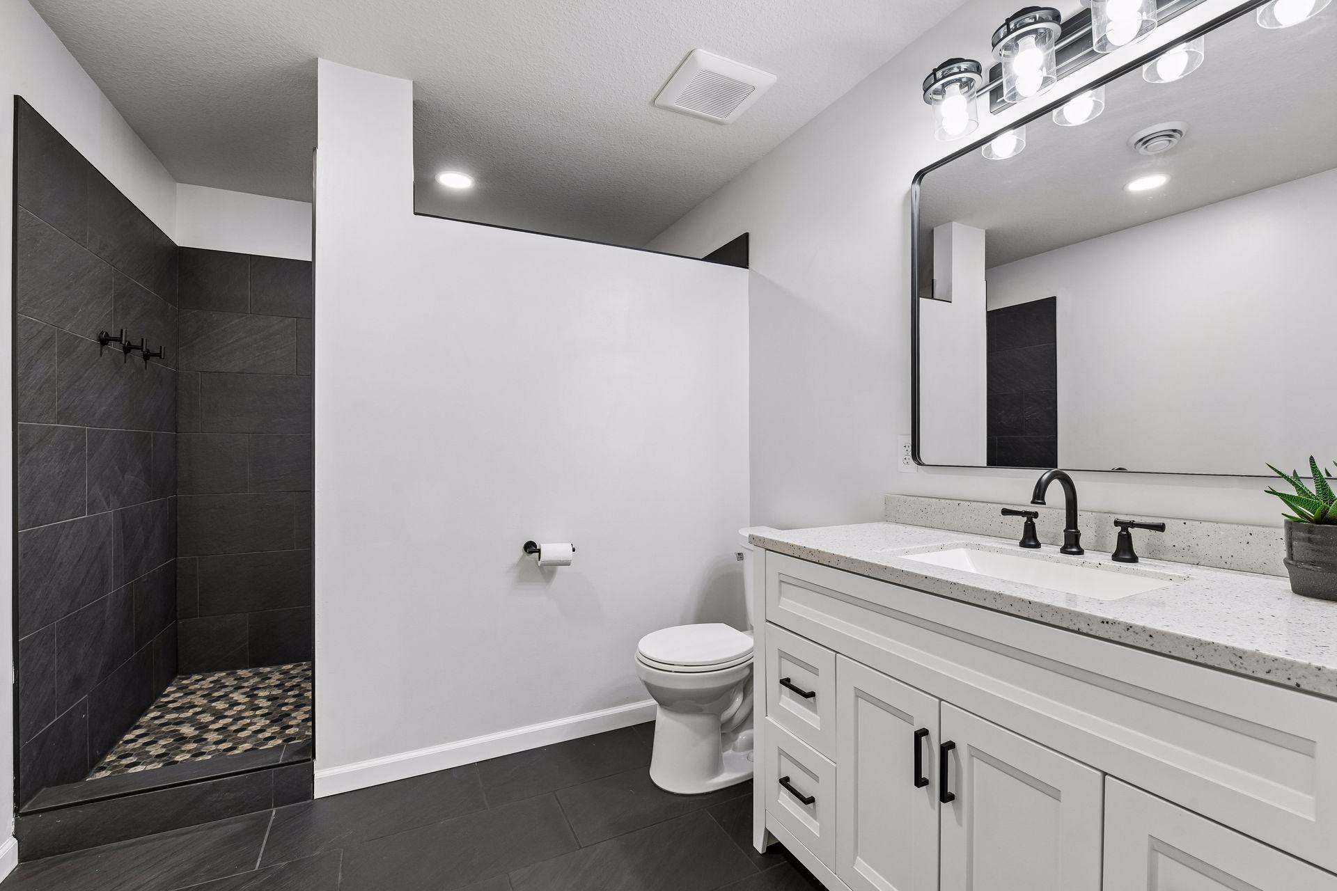 940 Lakewood Trail