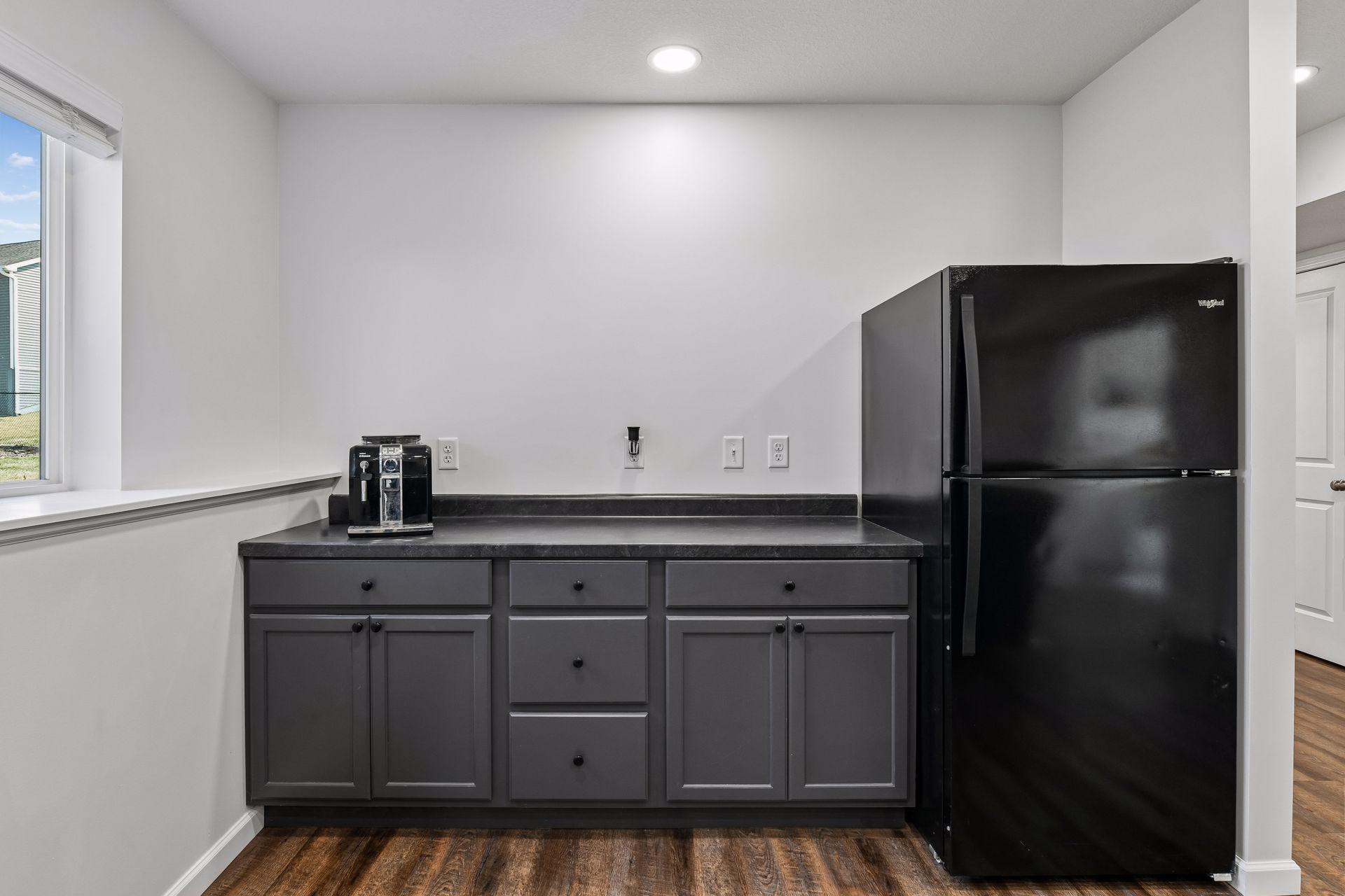 940 Lakewood Trail