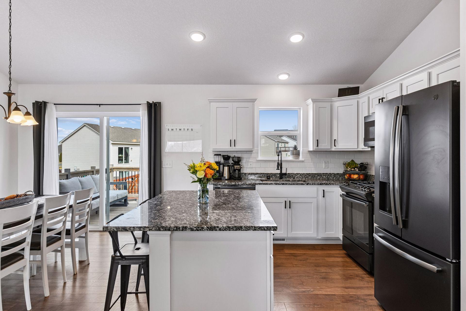 940 Lakewood Trail
