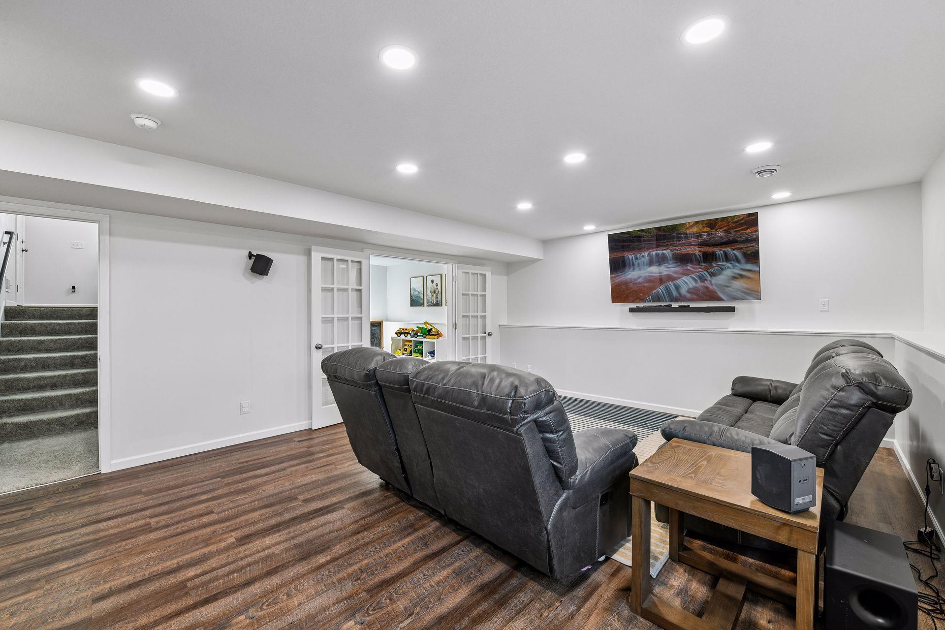 940 Lakewood Trail