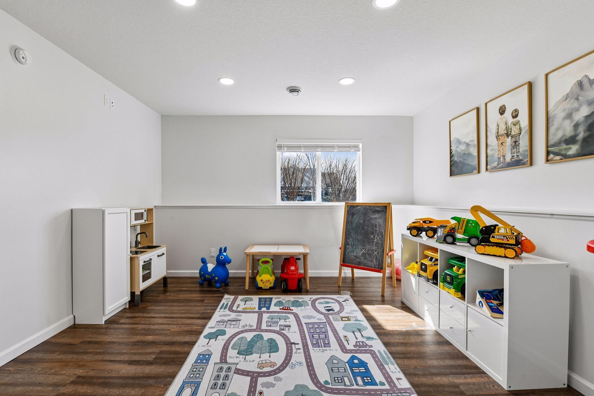 940 Lakewood Trail