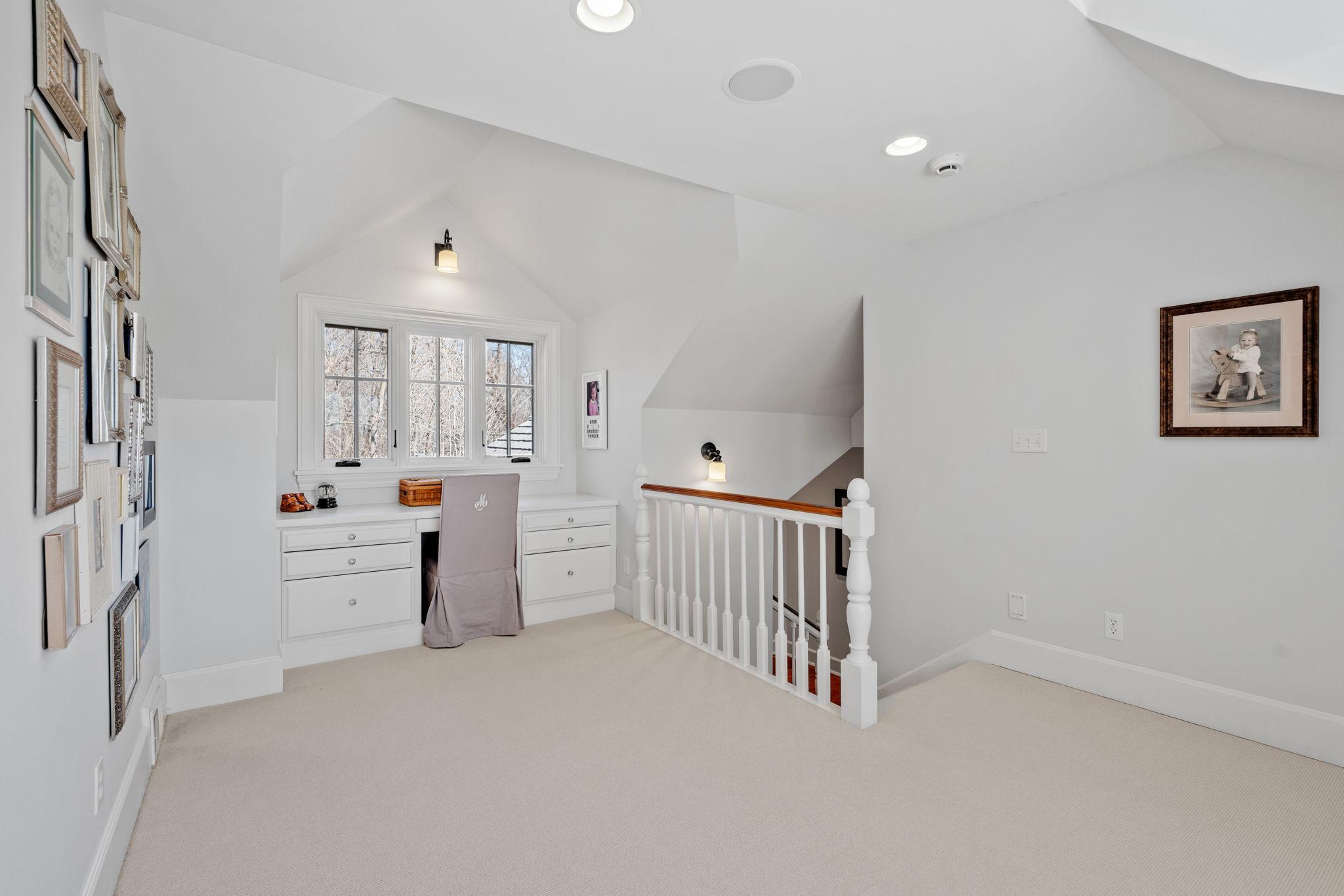 2875 Gale Road
