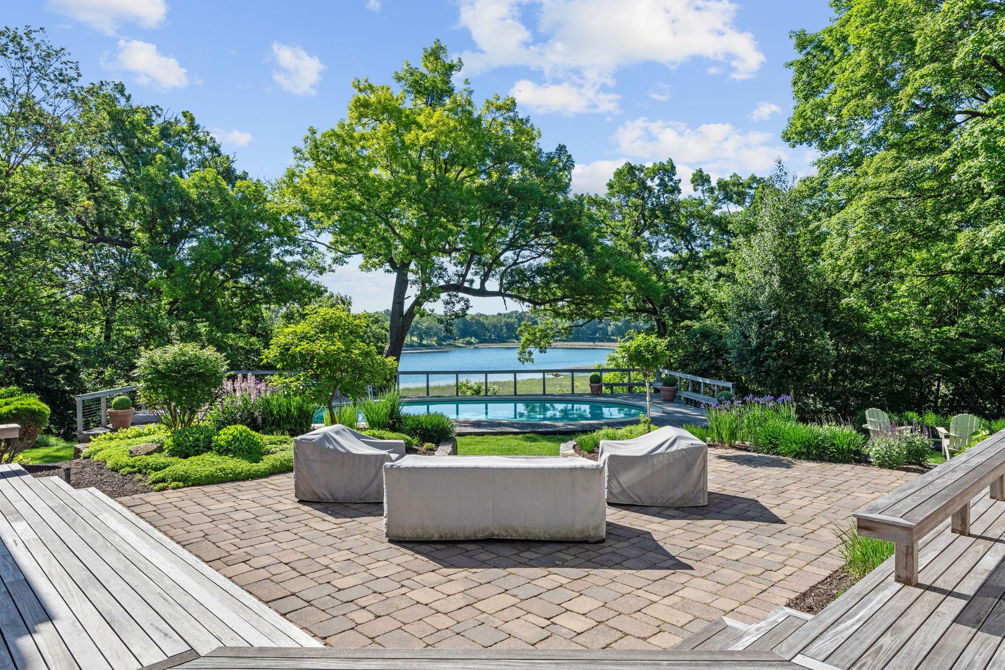 2875 Gale Road