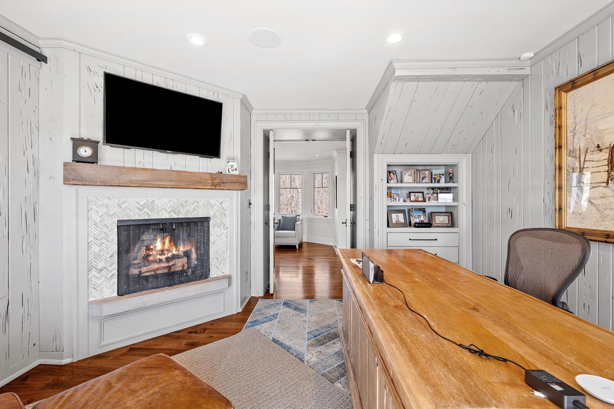2875 Gale Road