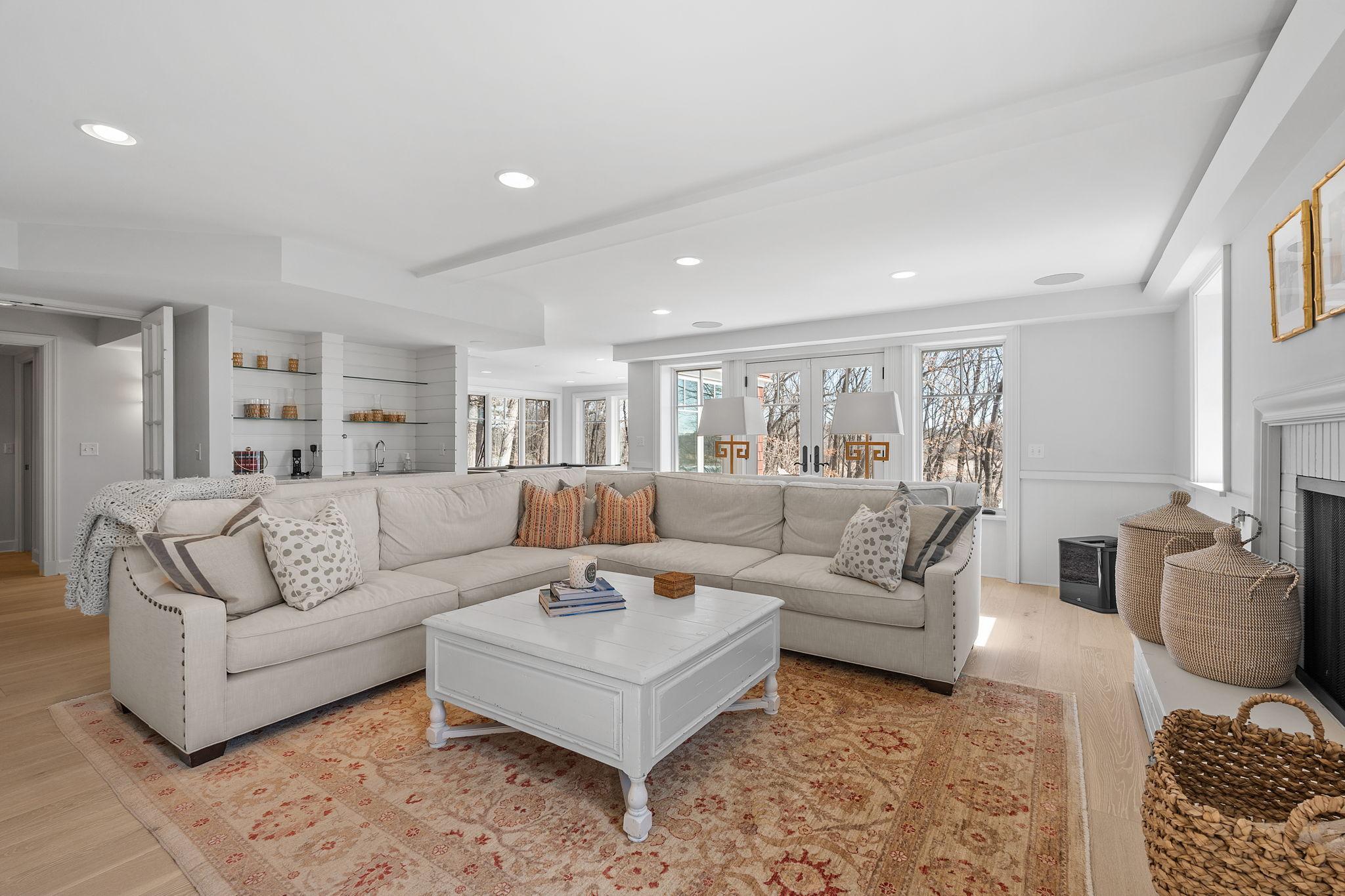 2875 Gale Road