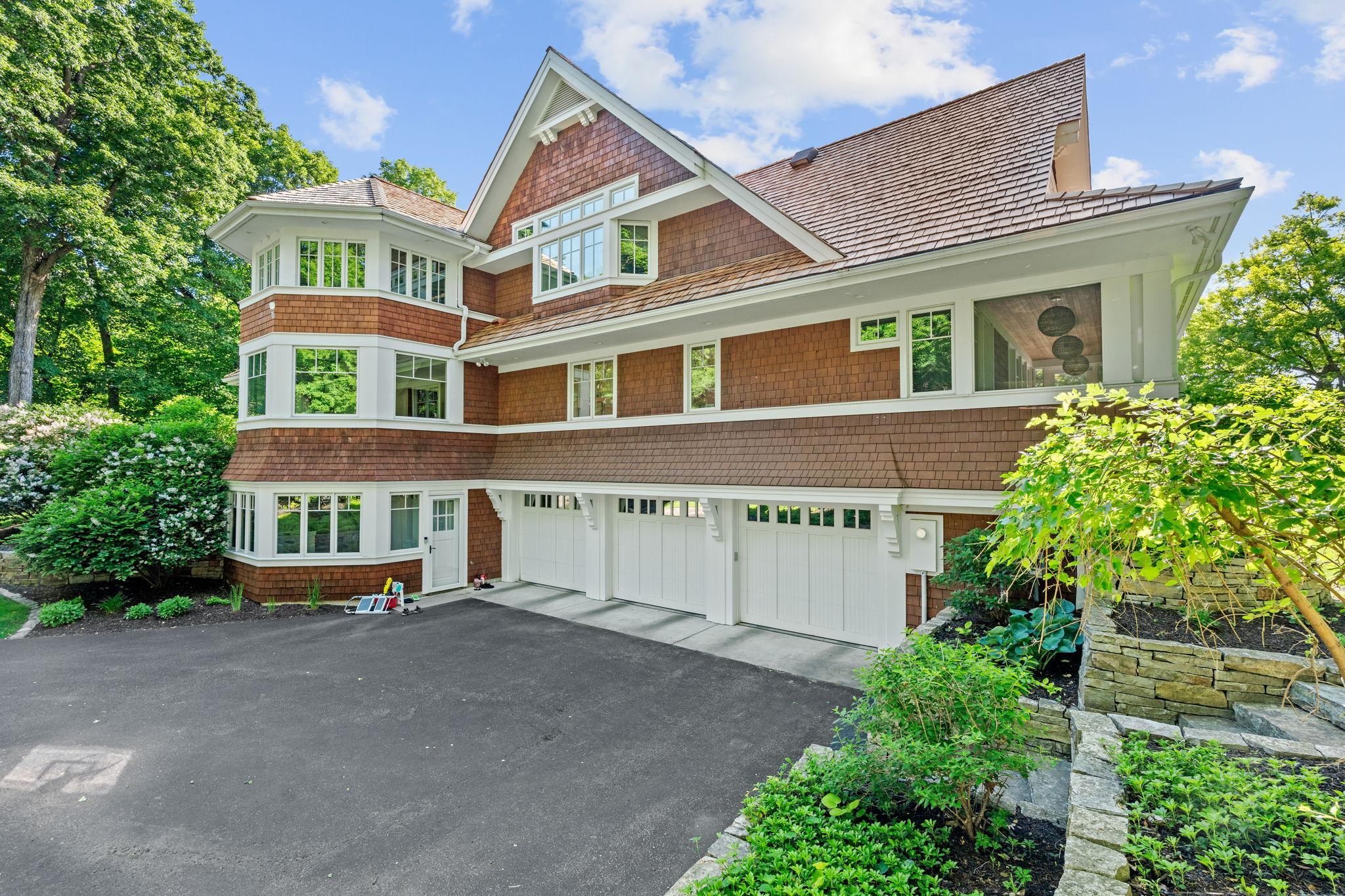 2875 Gale Road