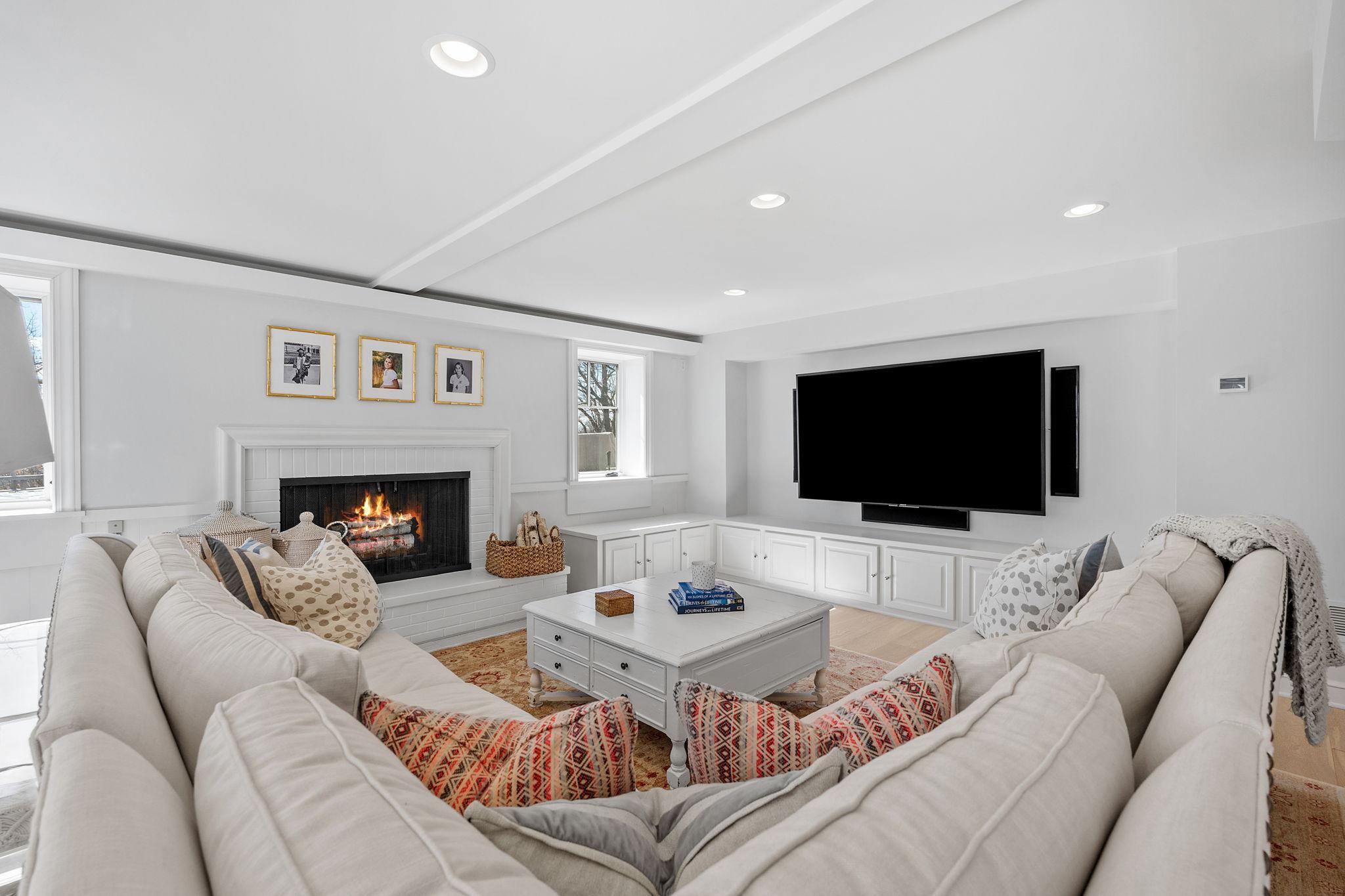 2875 Gale Road