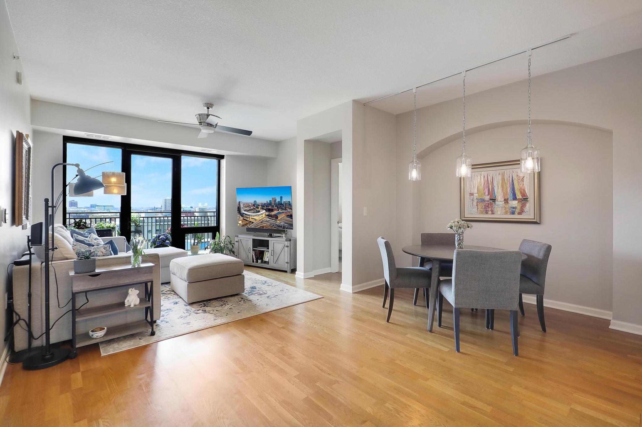 500 E Grant Street Unit: 707