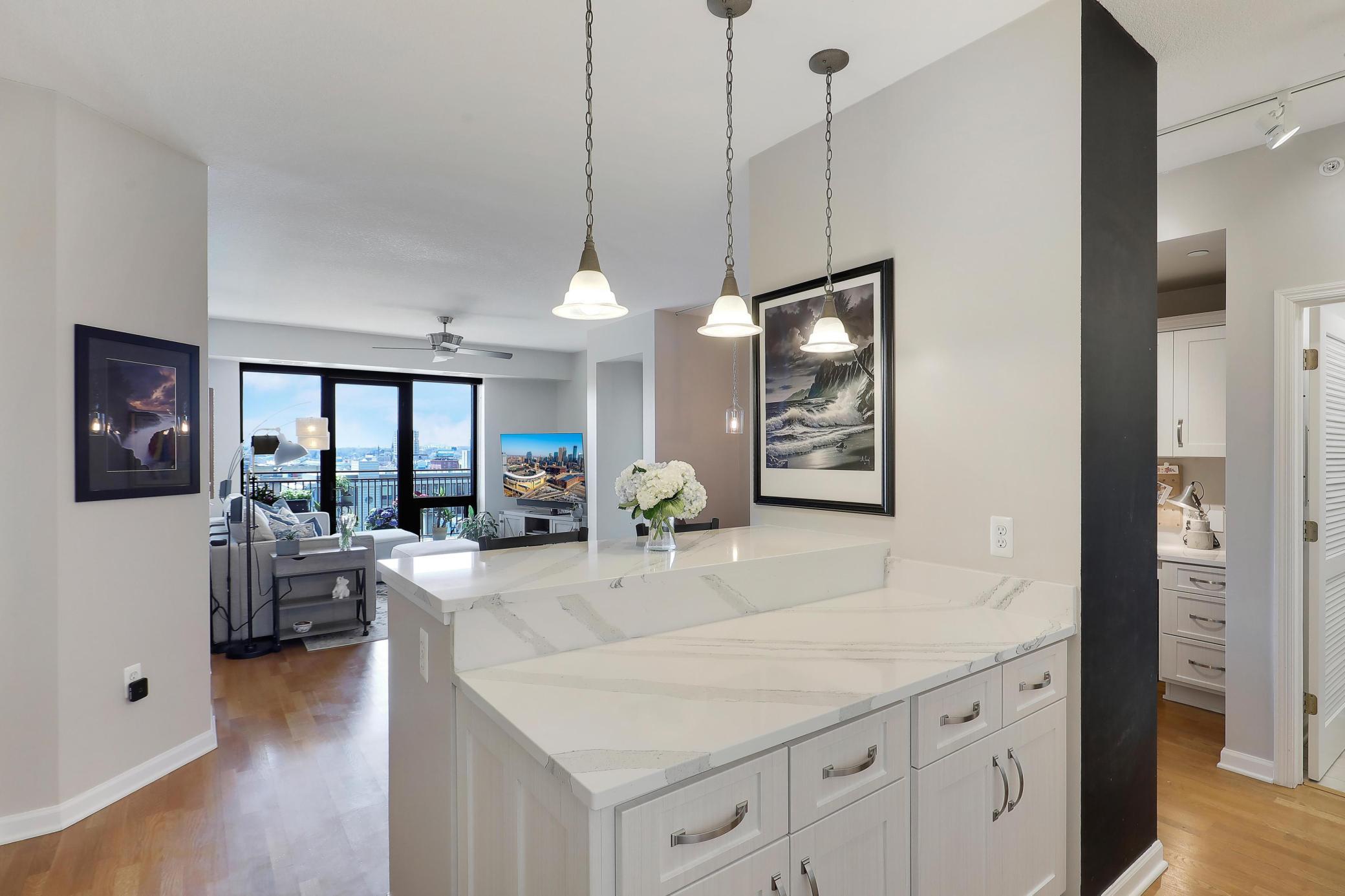 500 E Grant Street Unit: 707