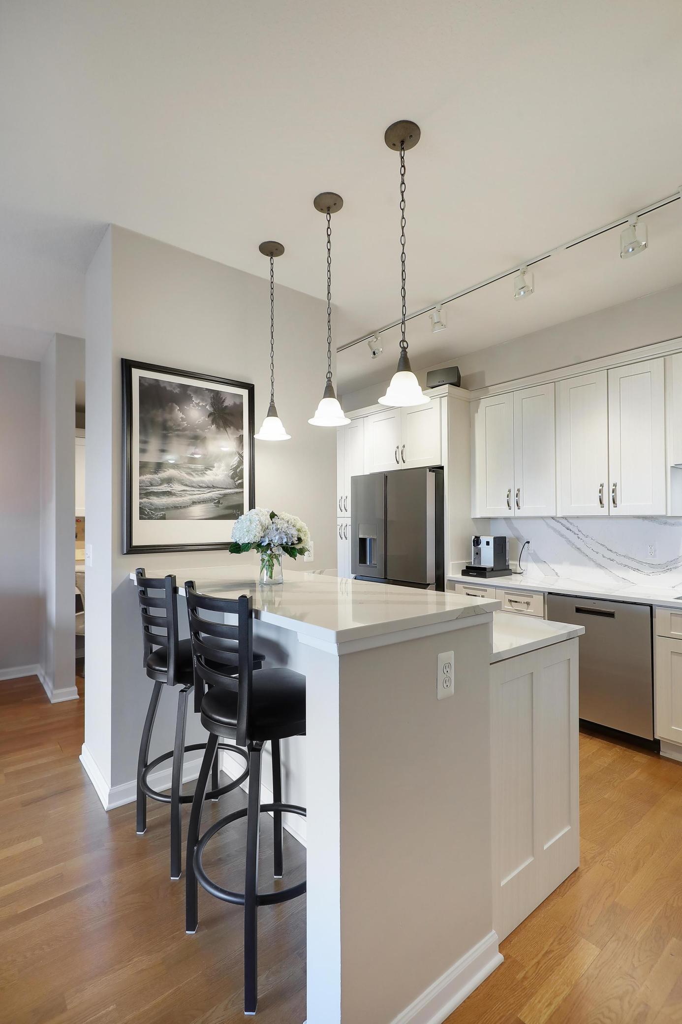 500 E Grant Street Unit: 707