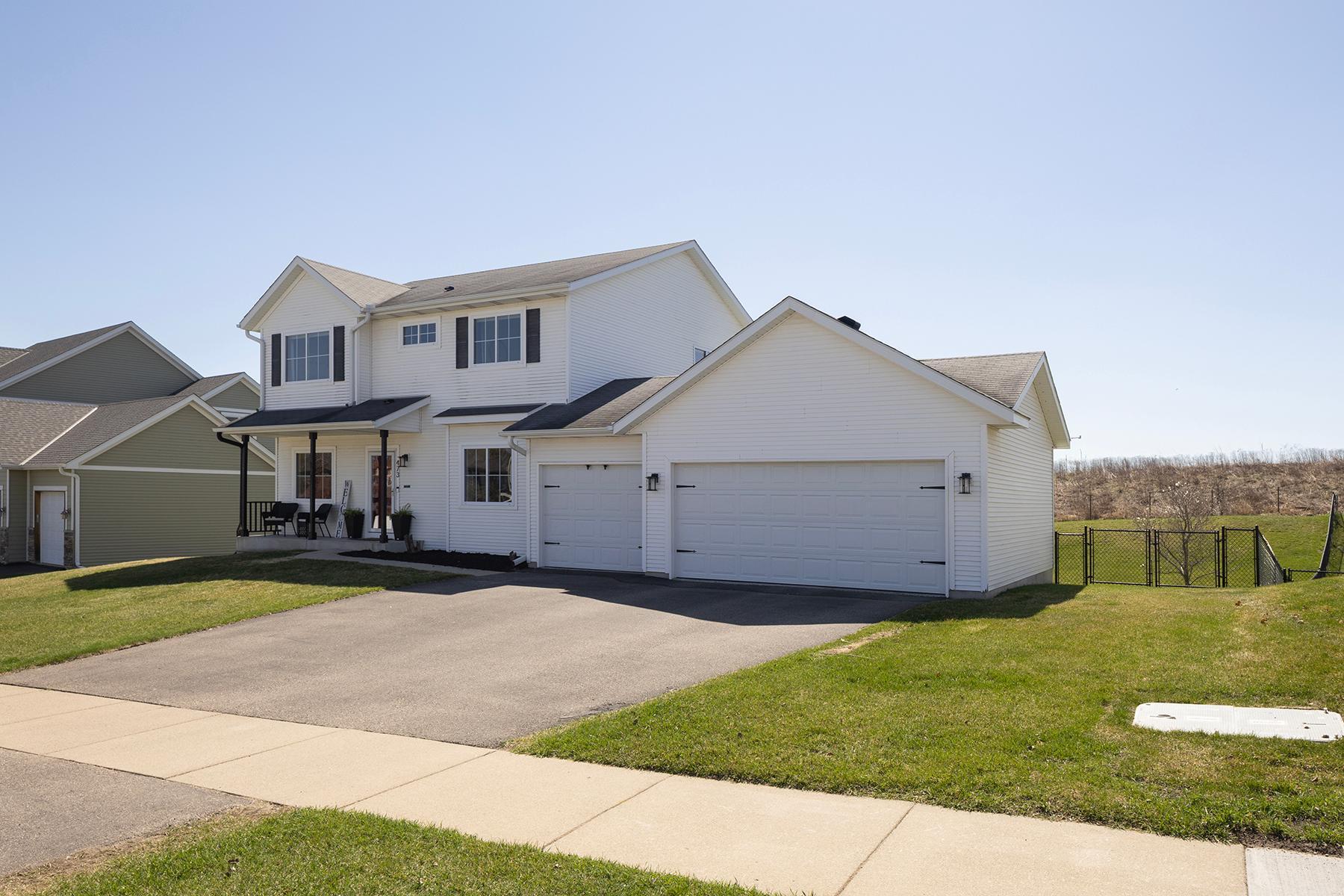 473 Amberg Lane