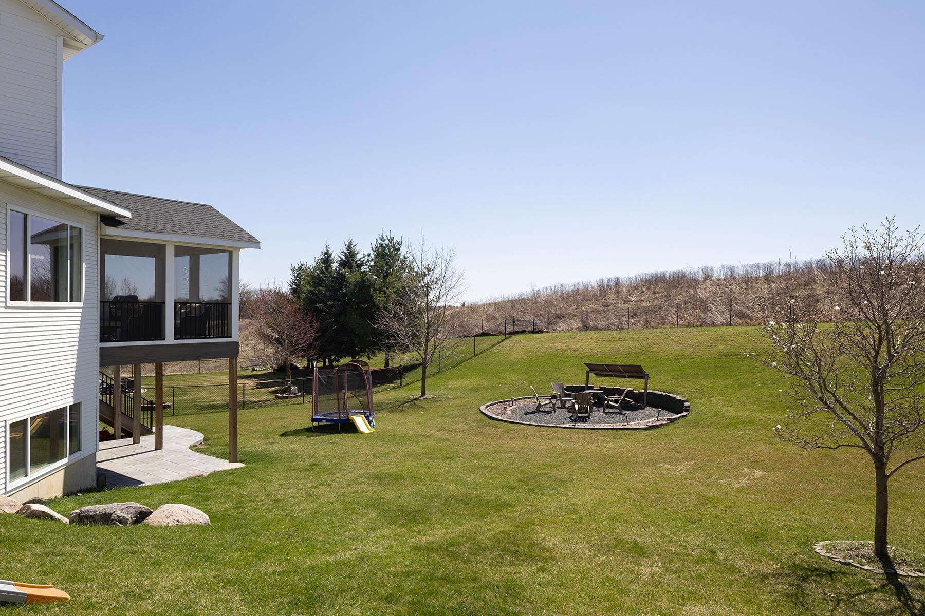 473 Amberg Lane