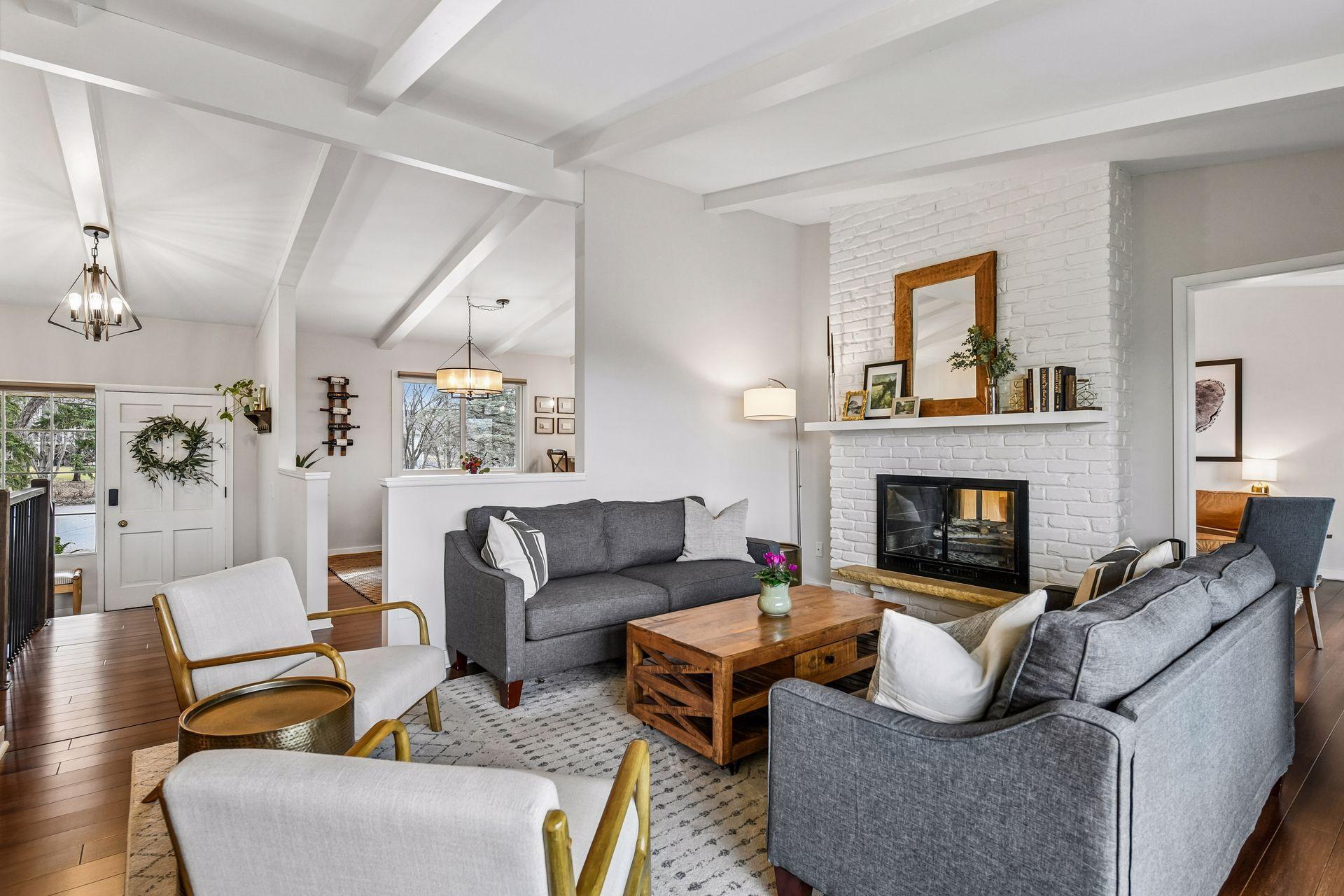 4432 Eagle Ridge Place