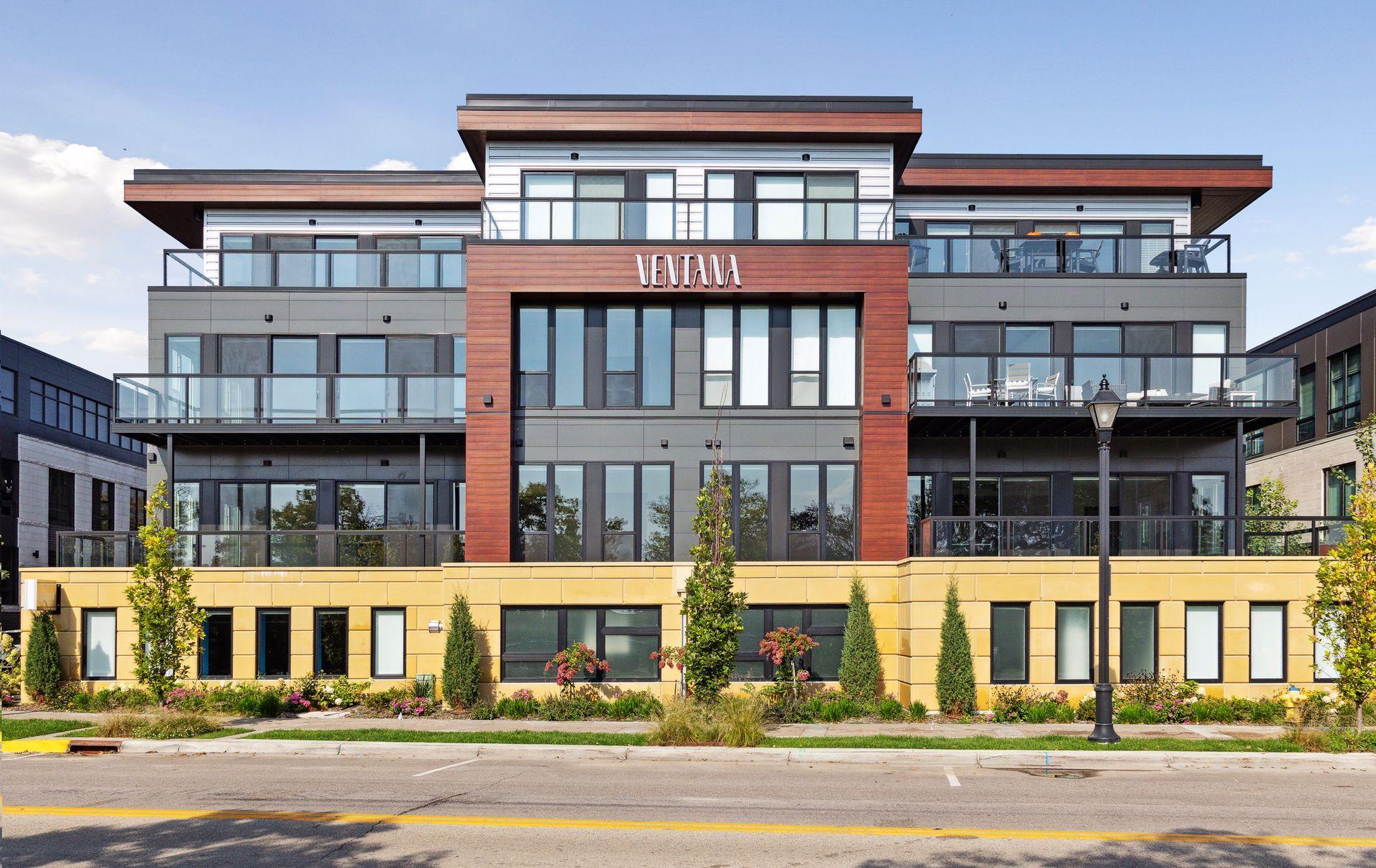 253 Lake Street E Unit: 206