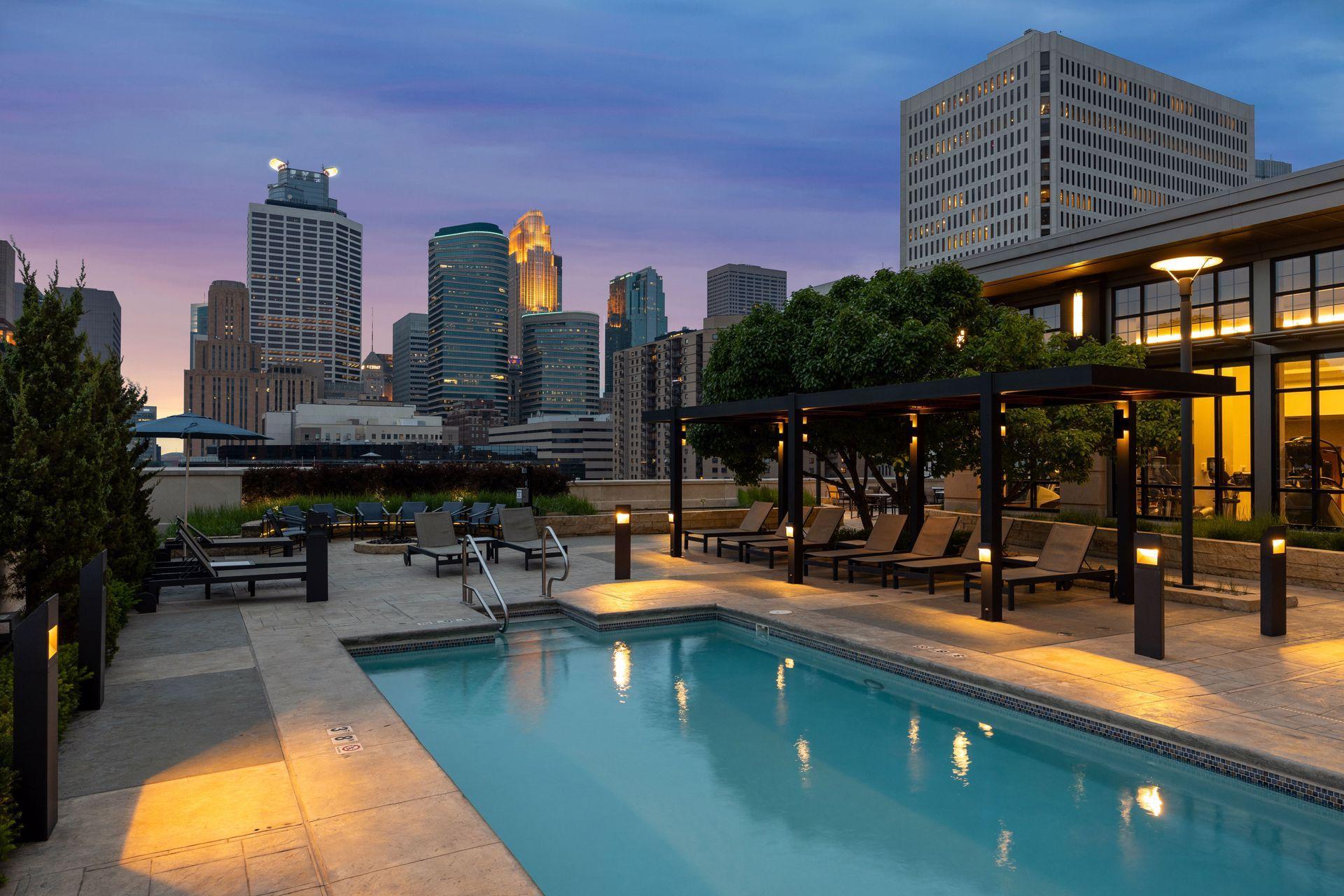 100 3rd Avenue S Unit: 606