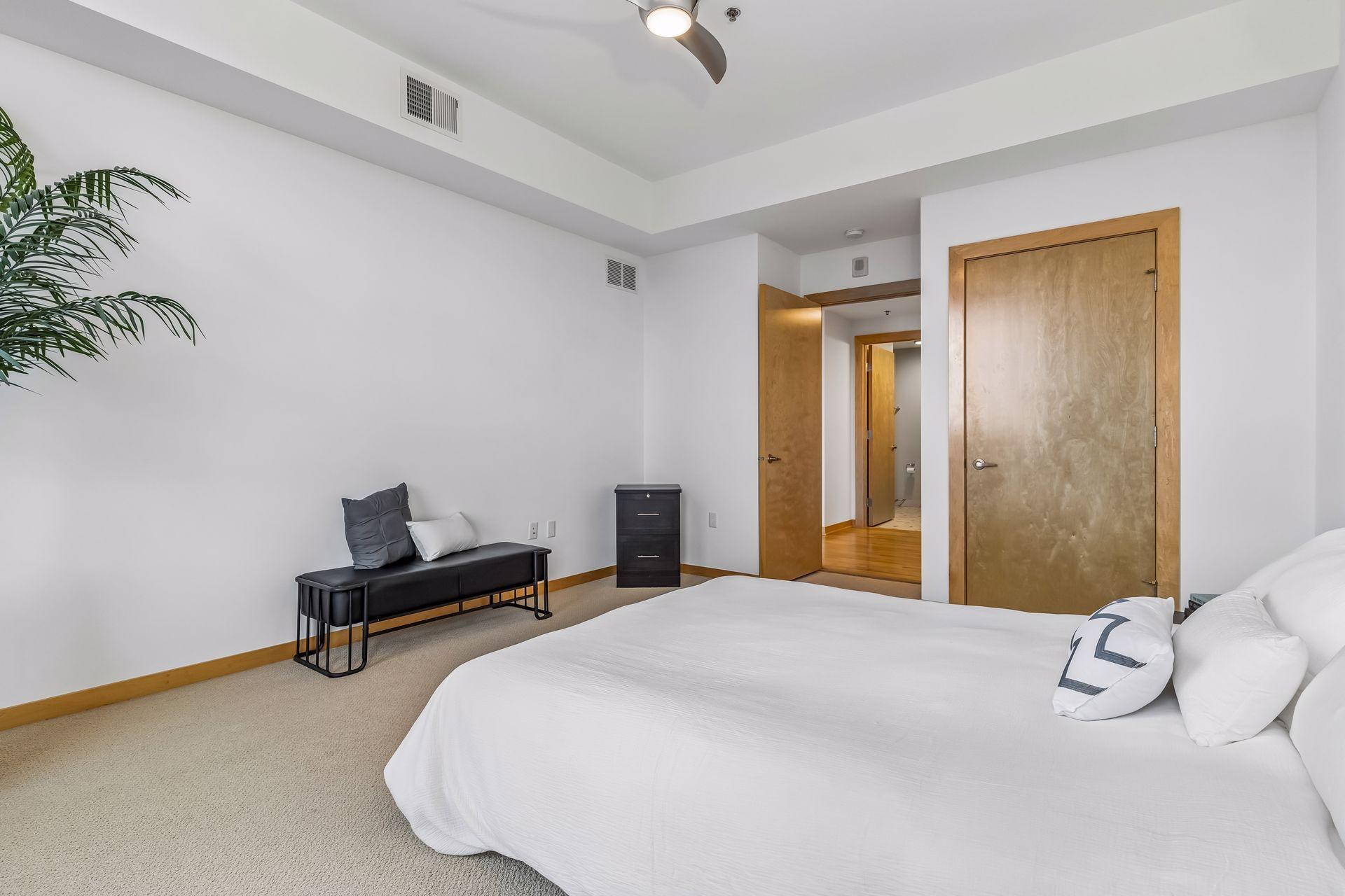 1240 S 2nd Street Unit: 1118