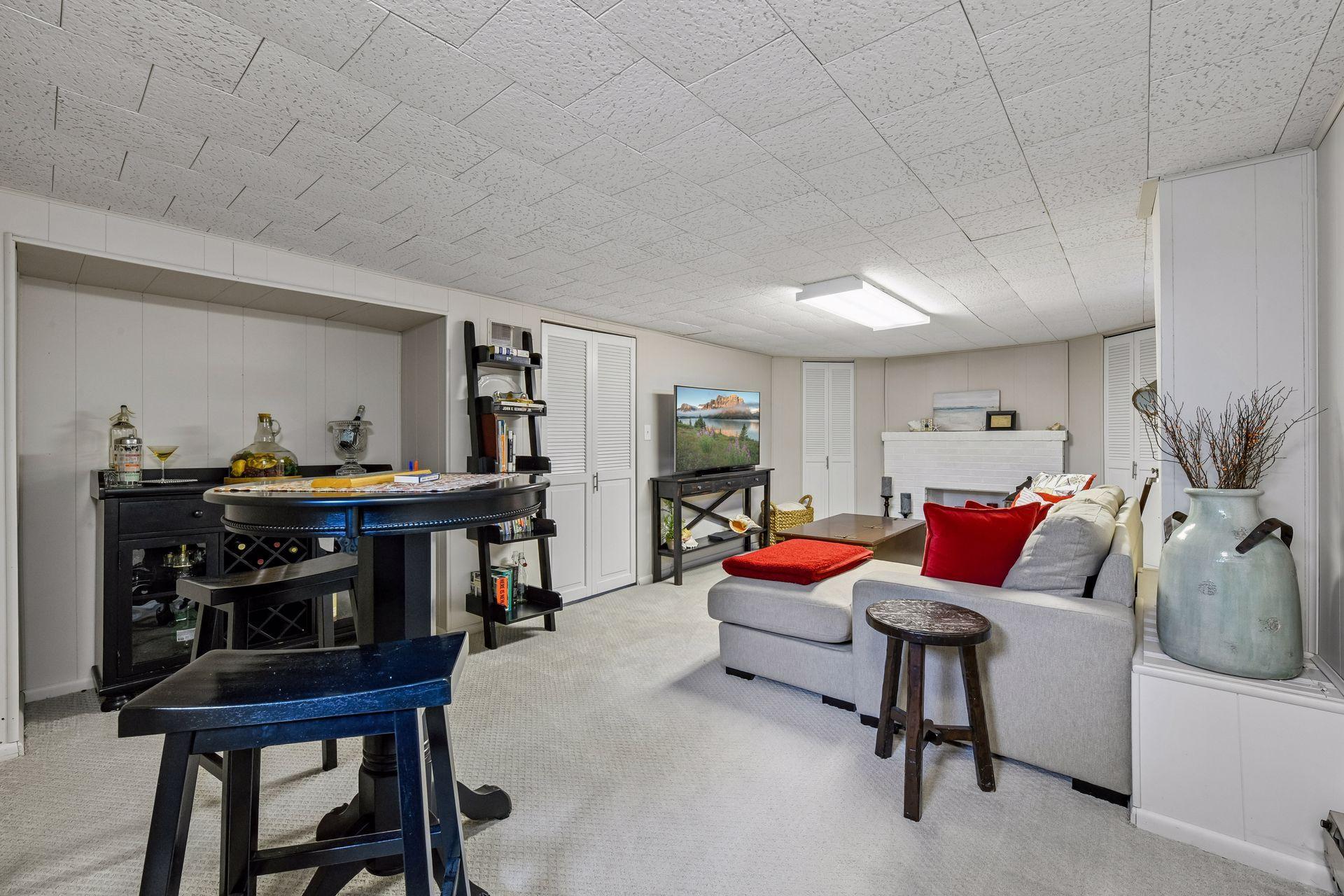 5629 Aldrich Avenue S