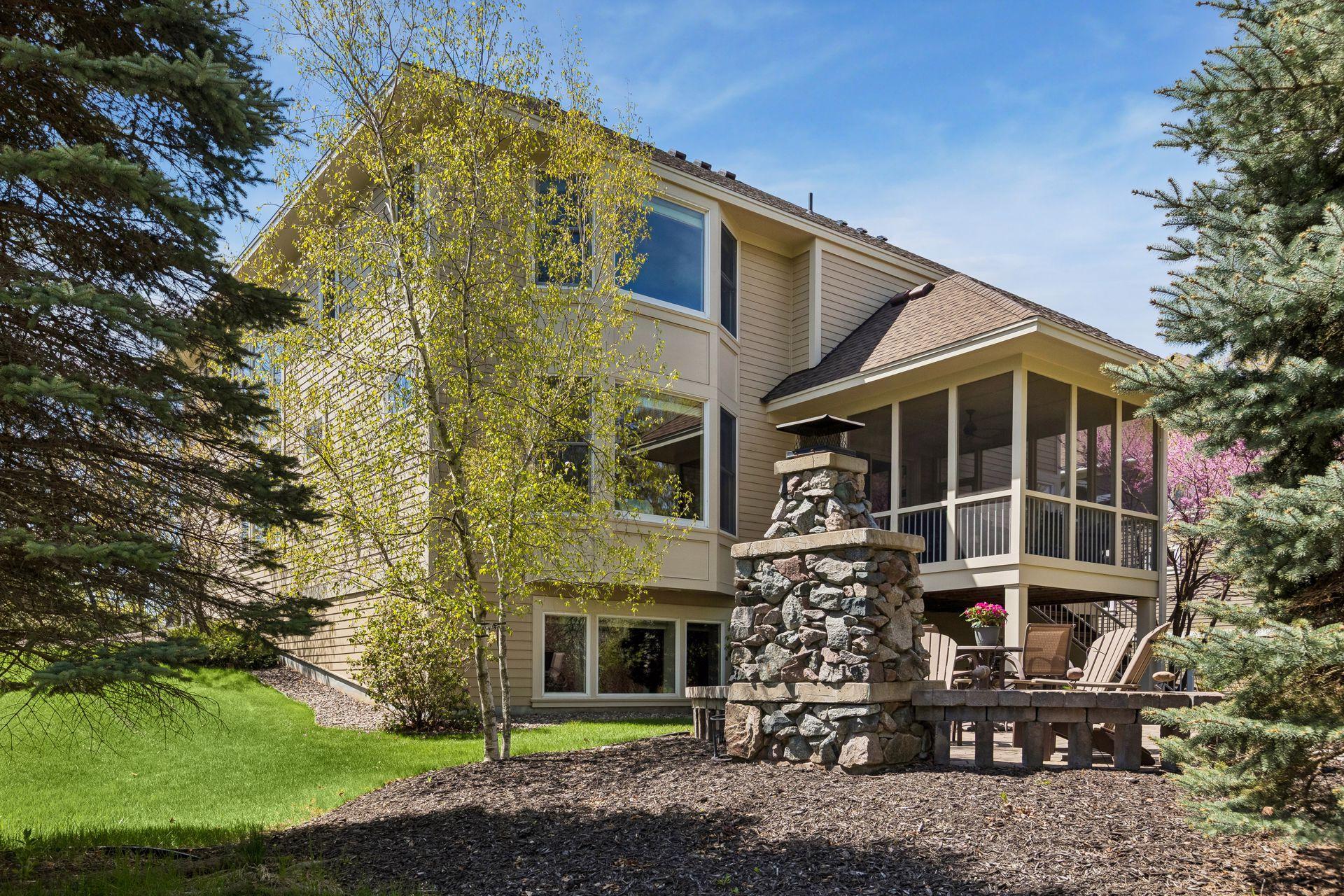 4610 Bluebell Trail N
