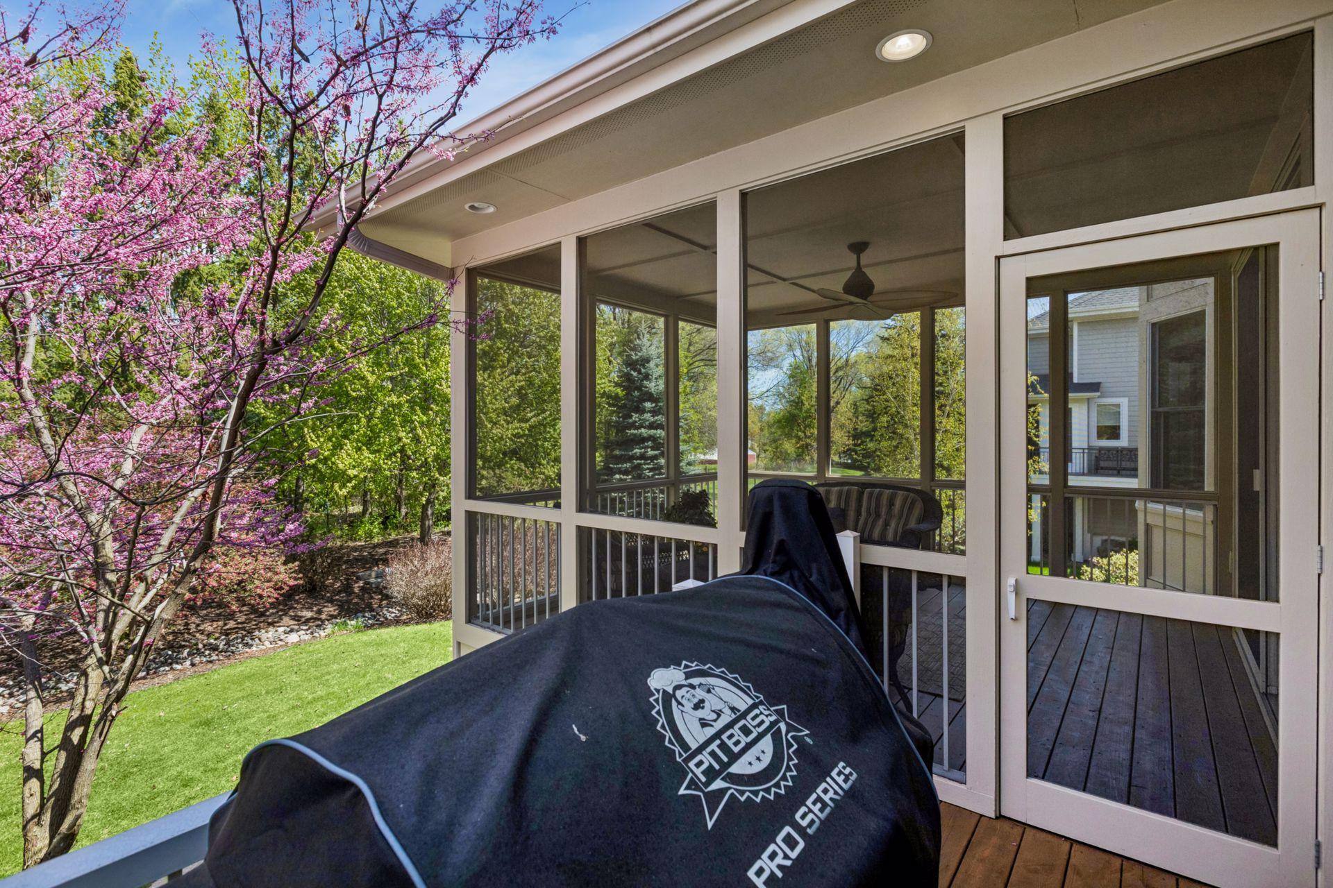 4610 Bluebell Trail N