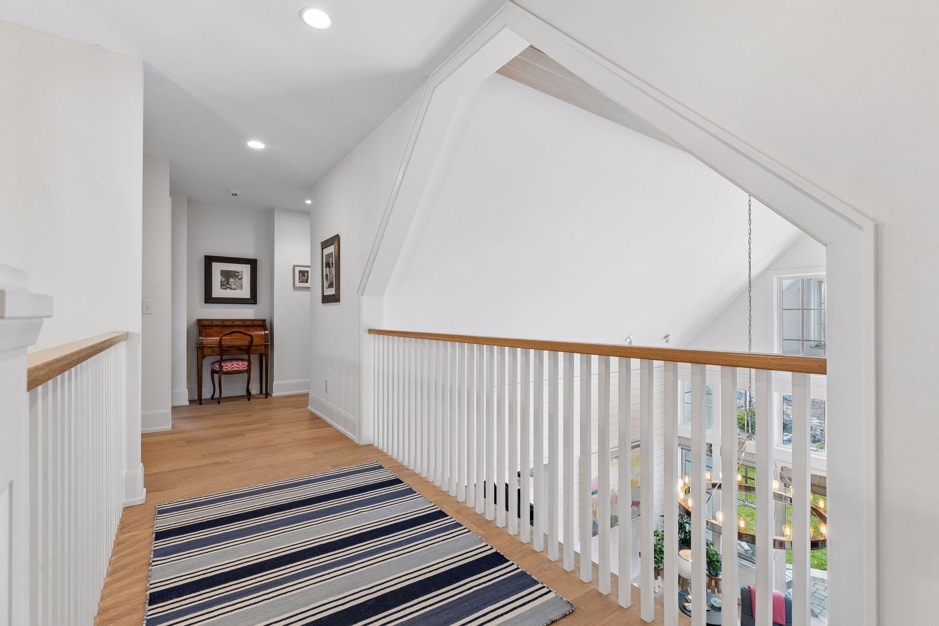 215 Ferndale Road S