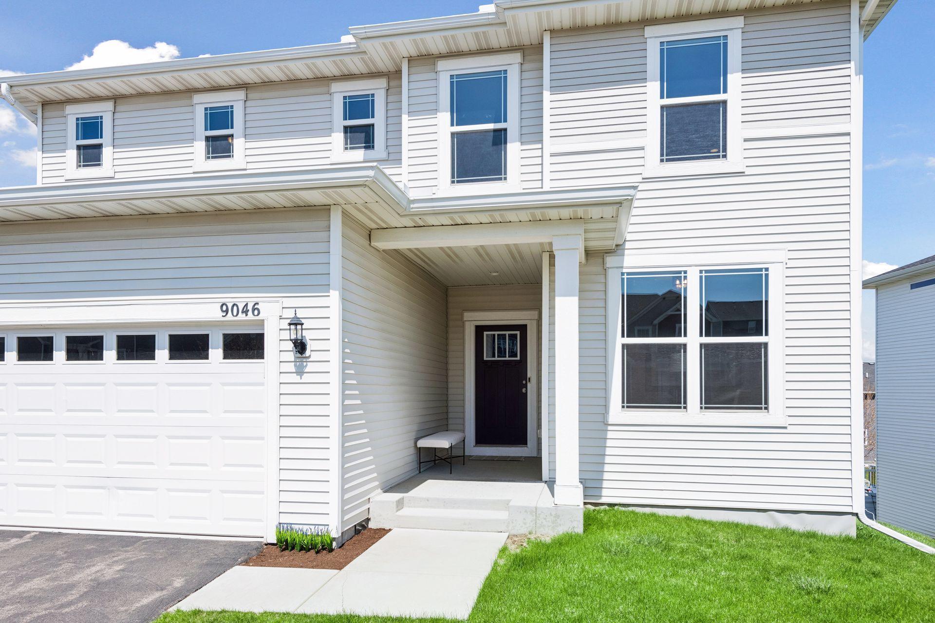 9046 Meadows Drive