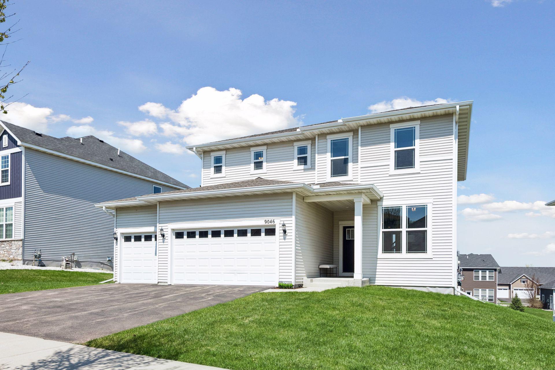 9046 Meadows Drive