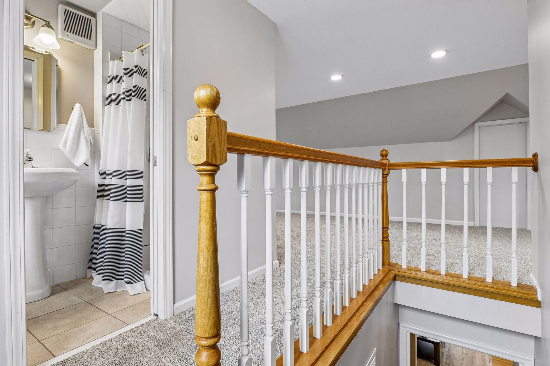 1605 Nokomis Court