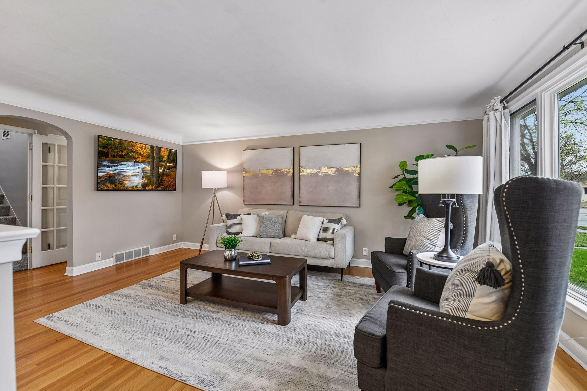 1605 Nokomis Court