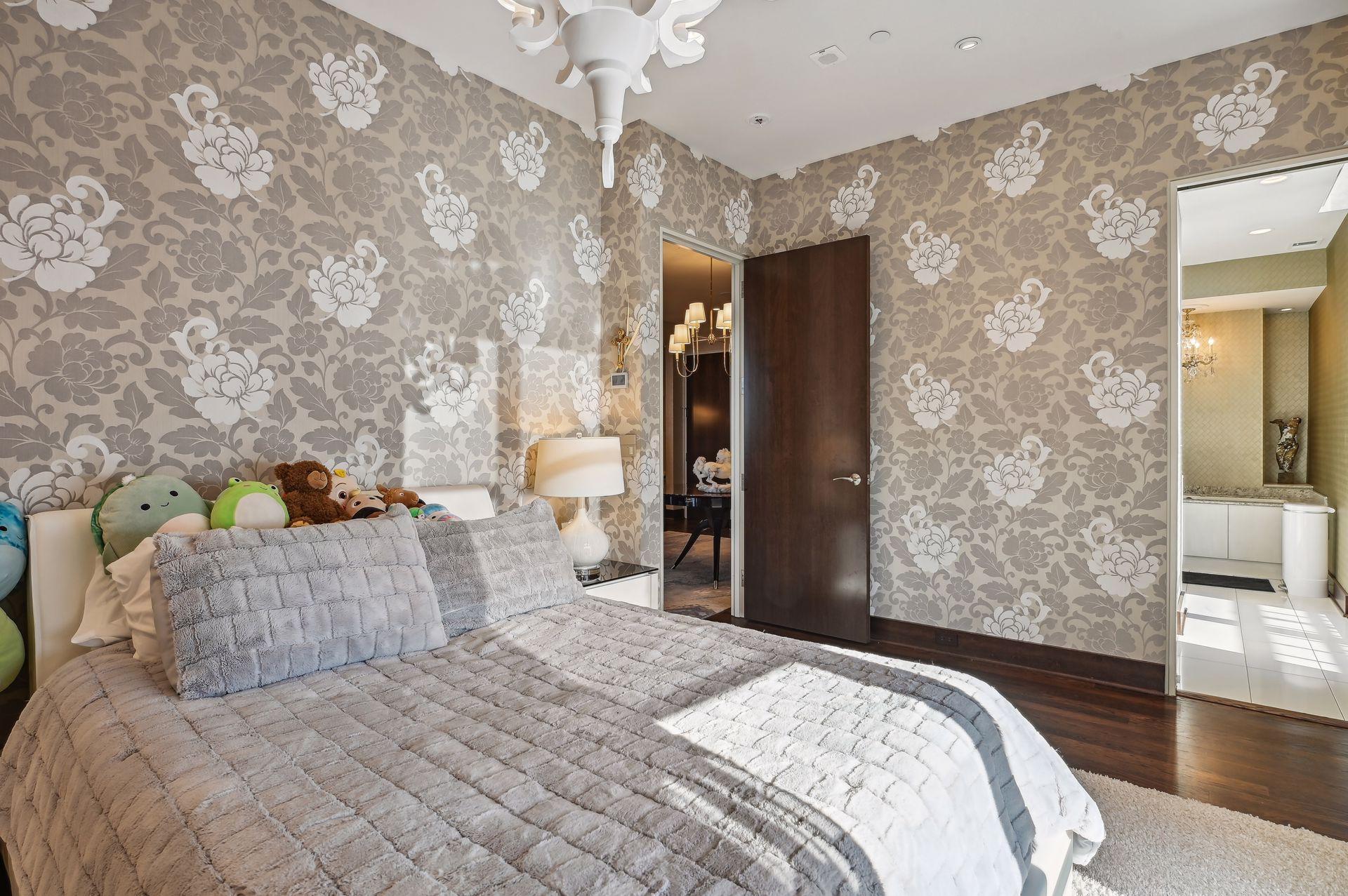 201 S 11th St. Street Unit: 2500