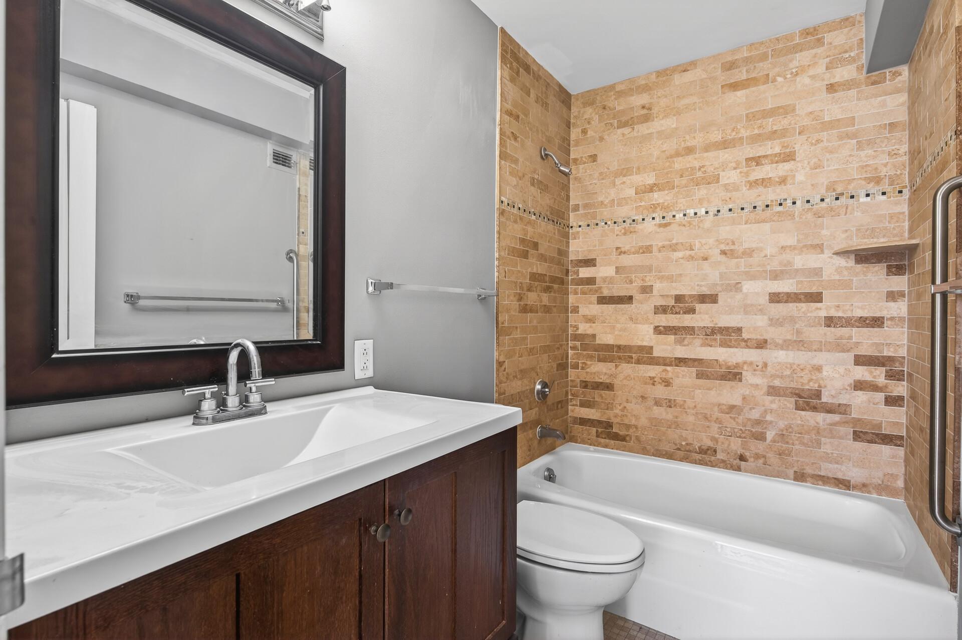 19 S 1st Street Unit: B407