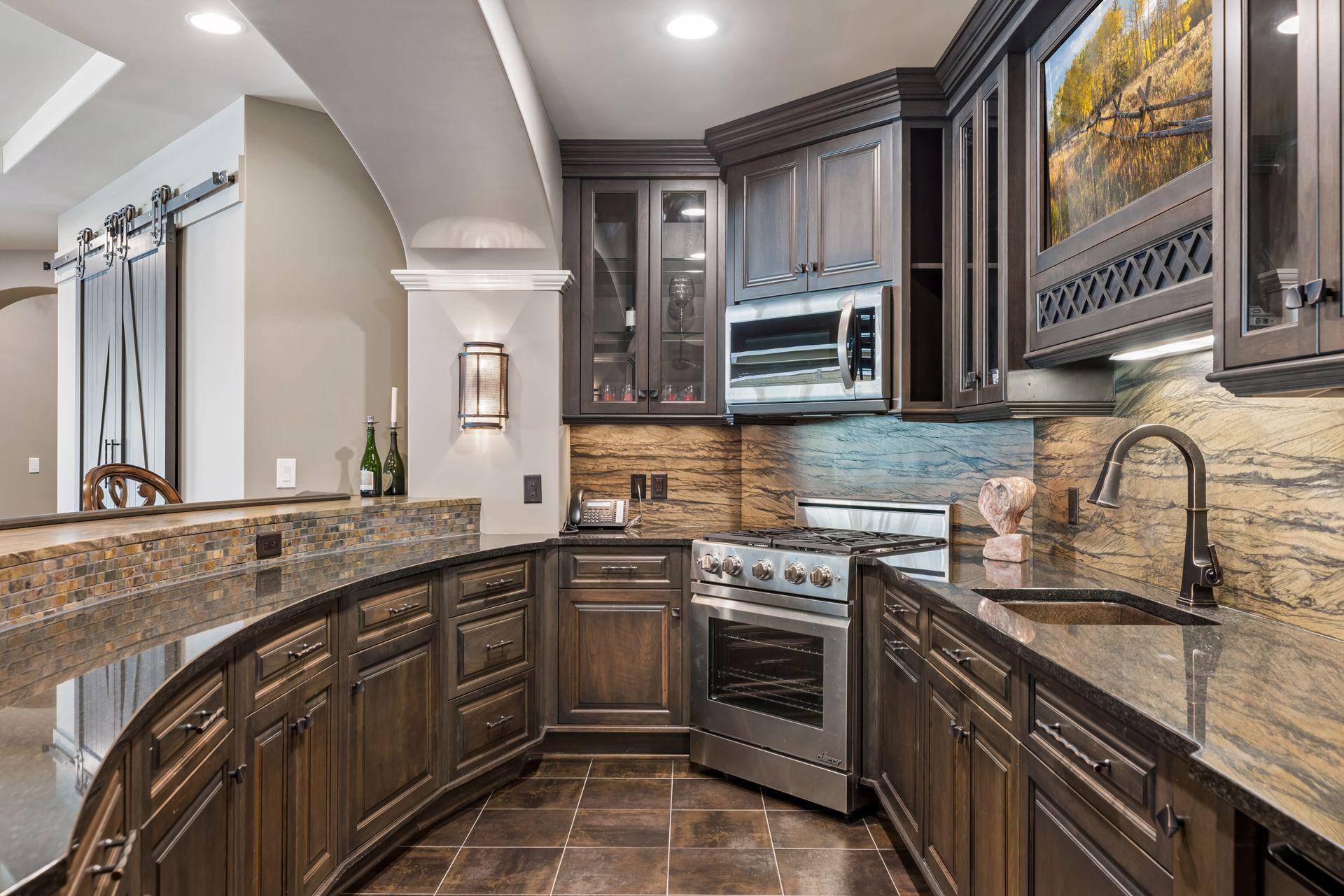 326 Ferndale Road W