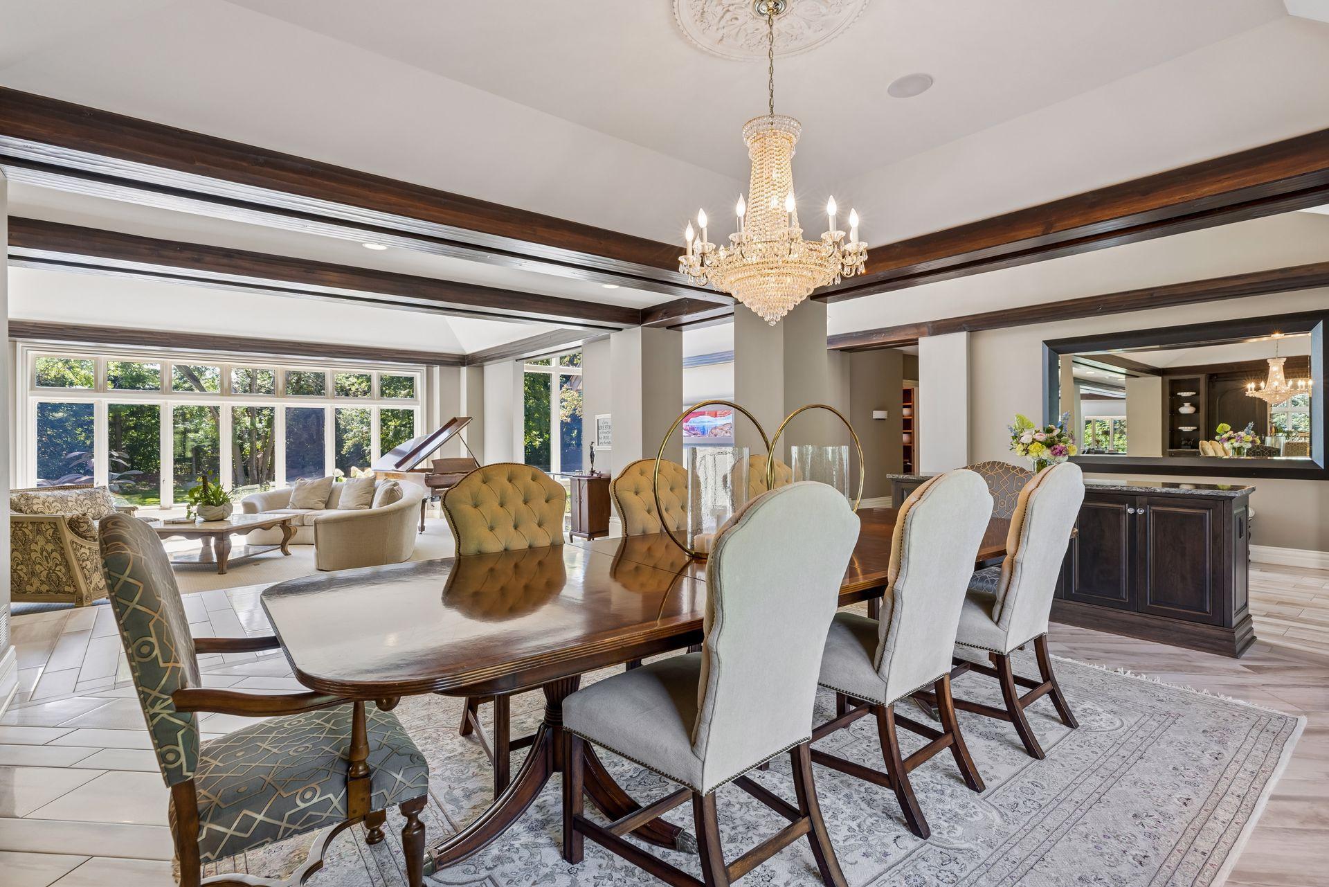 326 Ferndale Road W