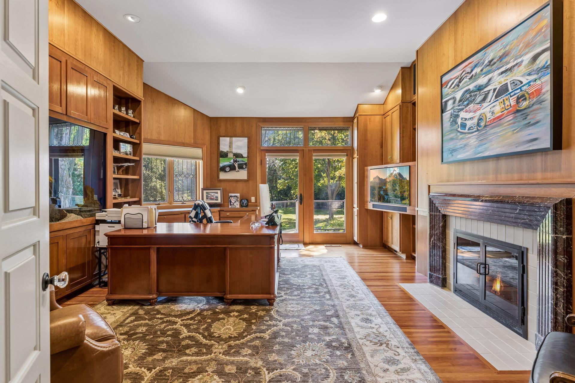326 Ferndale Road W