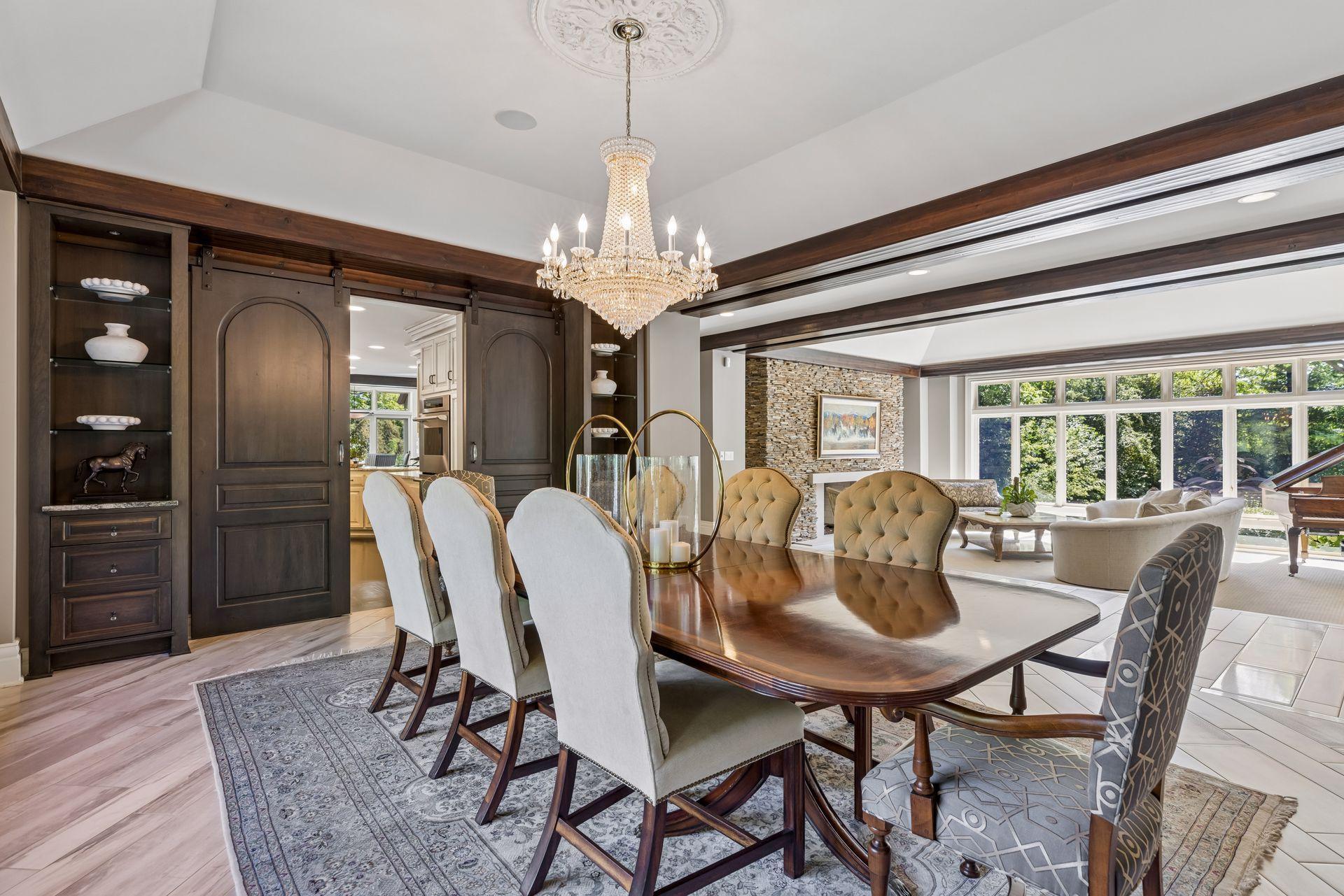 326 Ferndale Road W