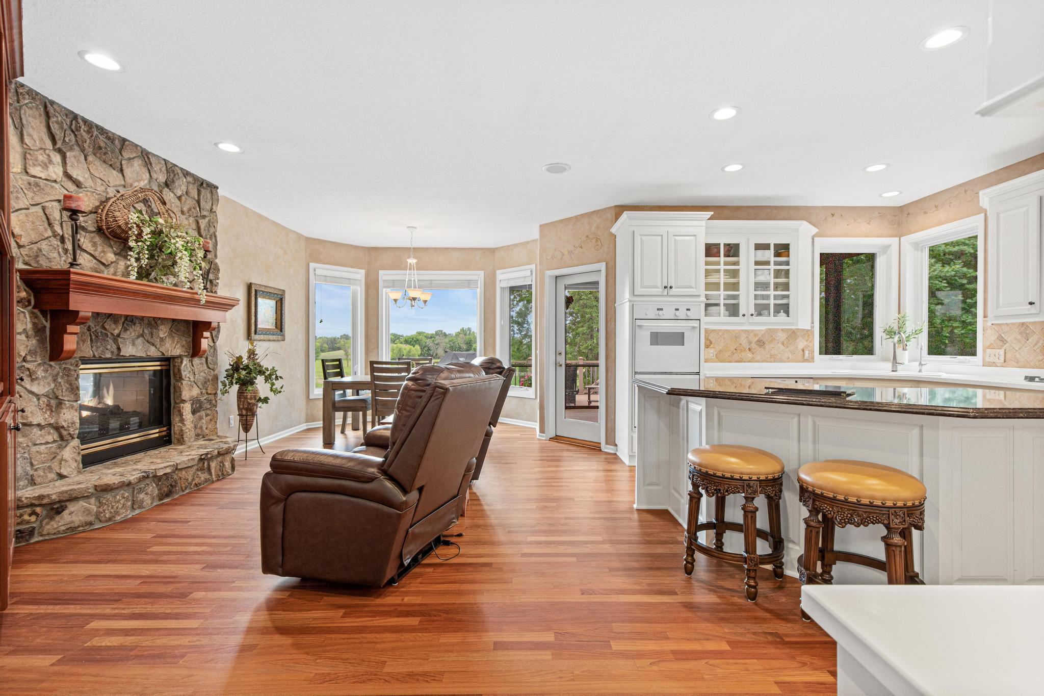 6105 Wood Hill Lane