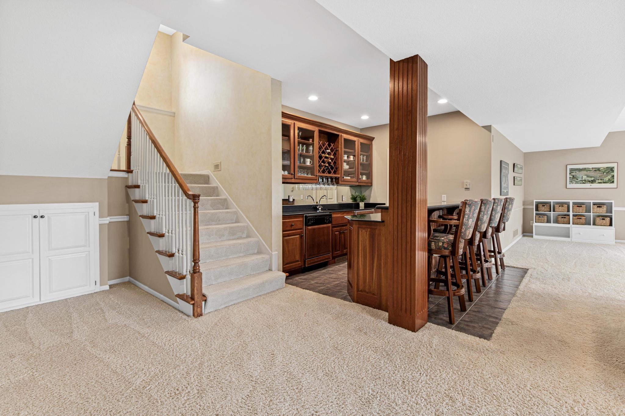 6105 Wood Hill Lane