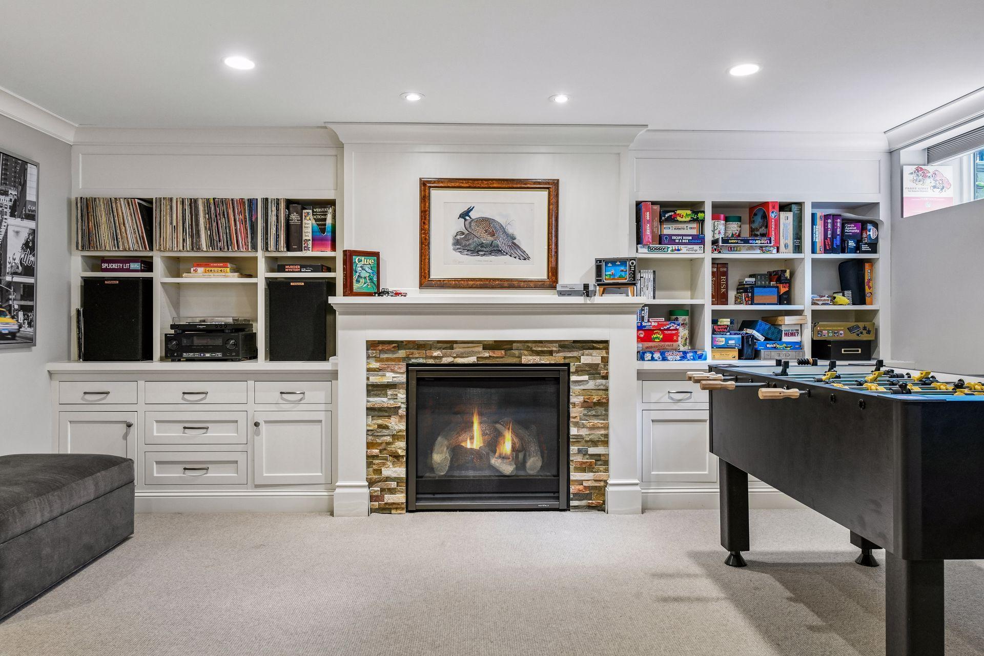 2240 W Lake Of The Isles Parkway