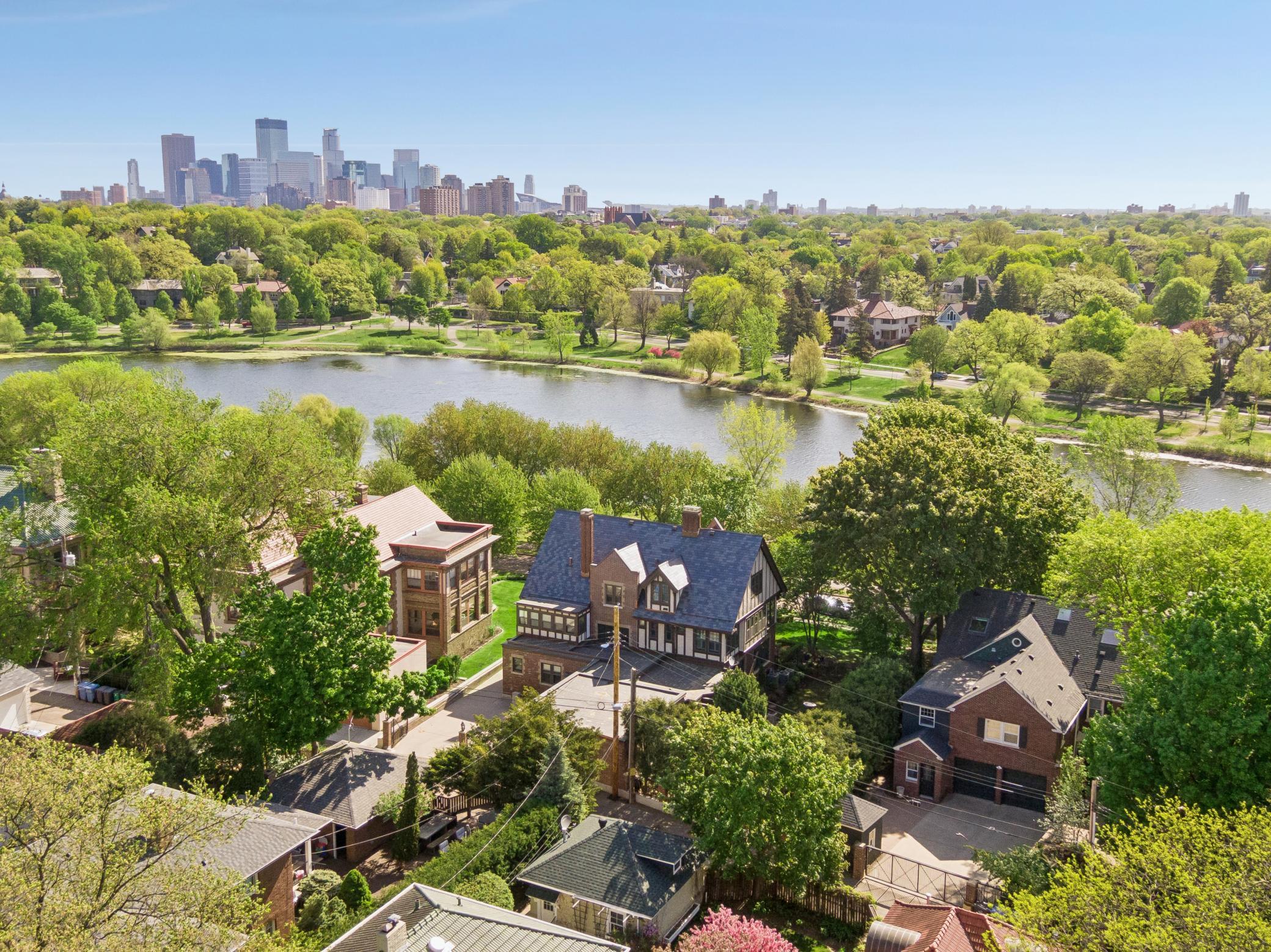 2240 W Lake Of The Isles Parkway