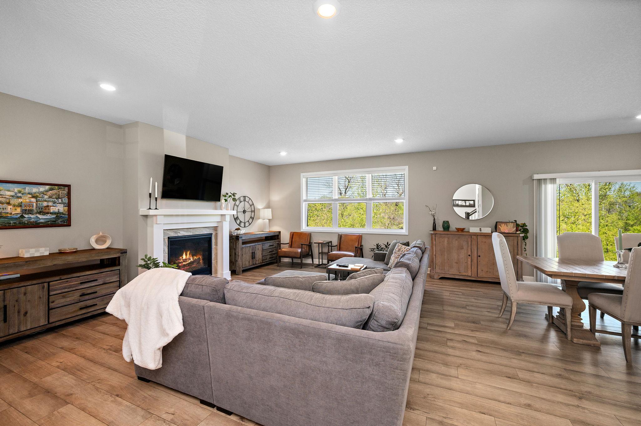 5110 Greenwood Lane