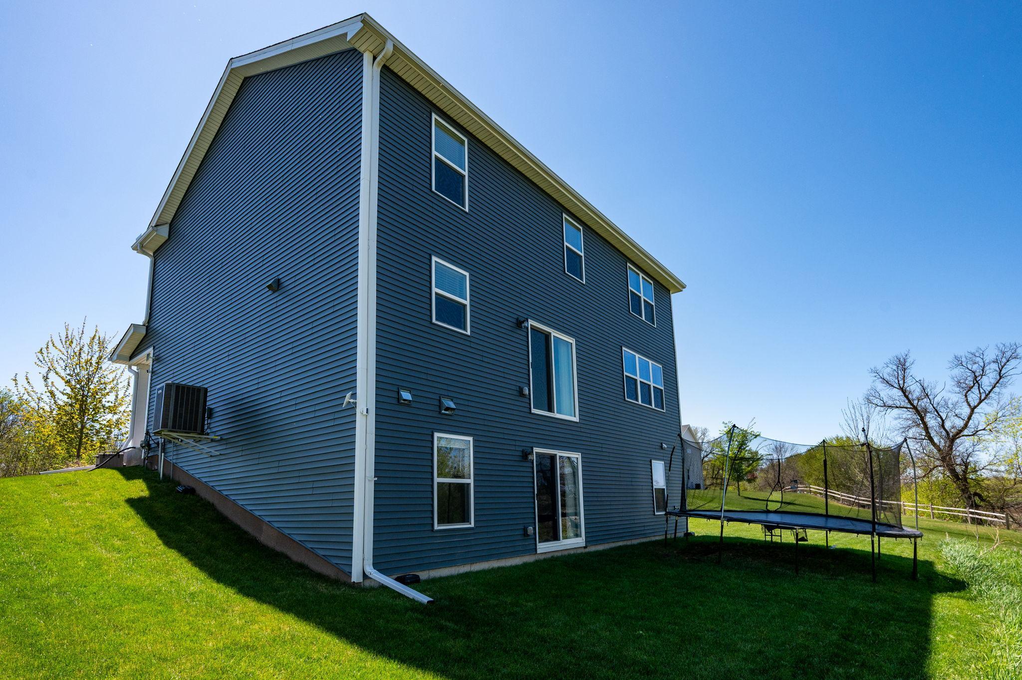 5110 Greenwood Lane