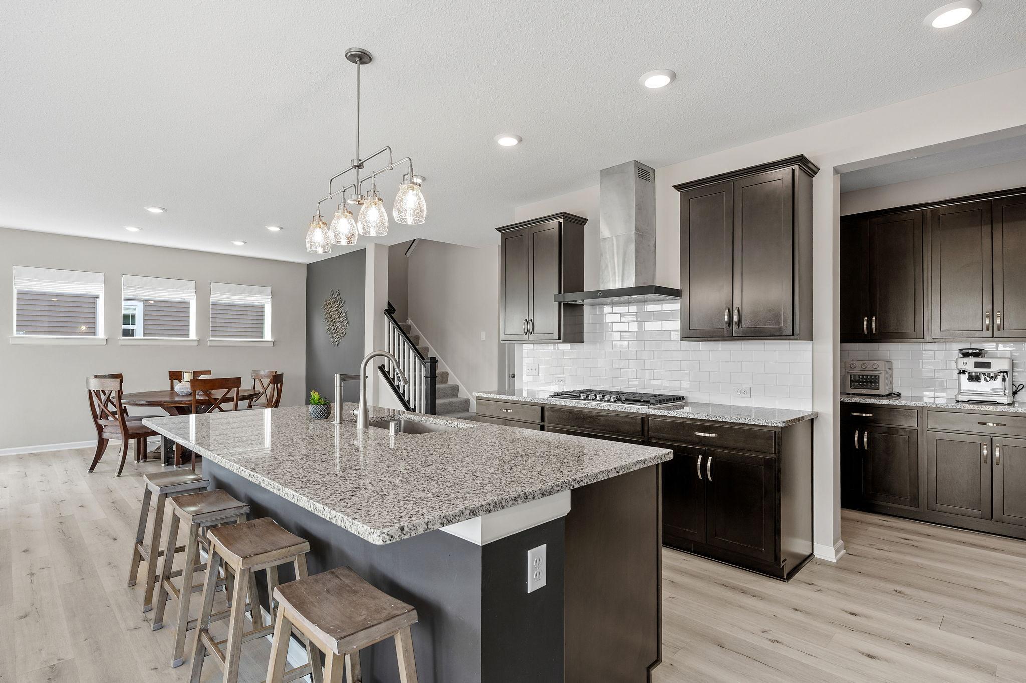 15605 116th Avenue N