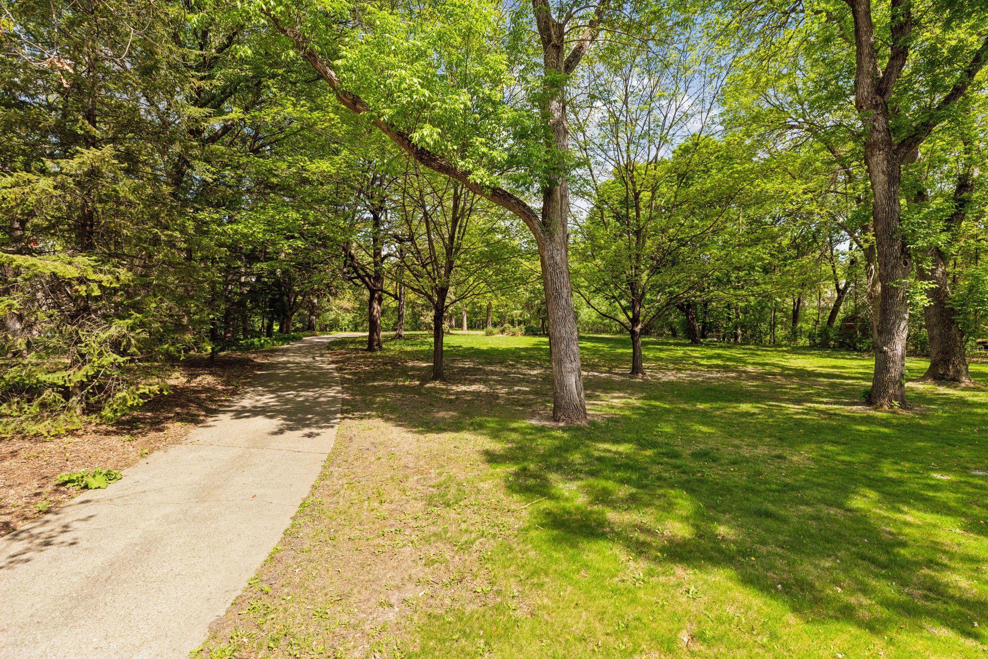 5125 Schaefer Rd