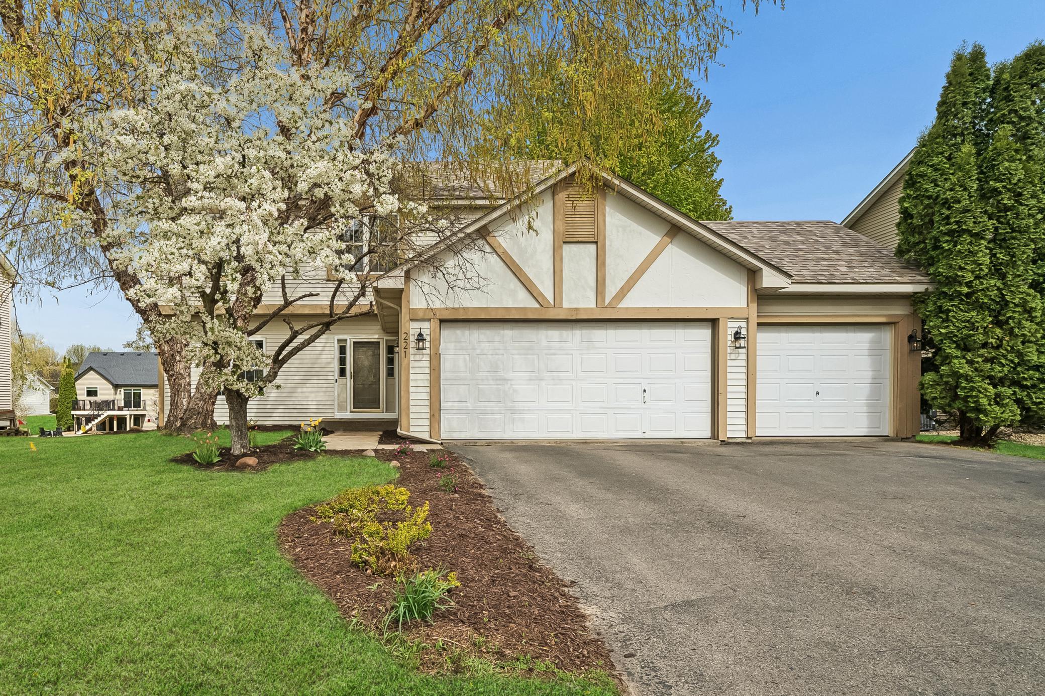 221 Butternut Circle